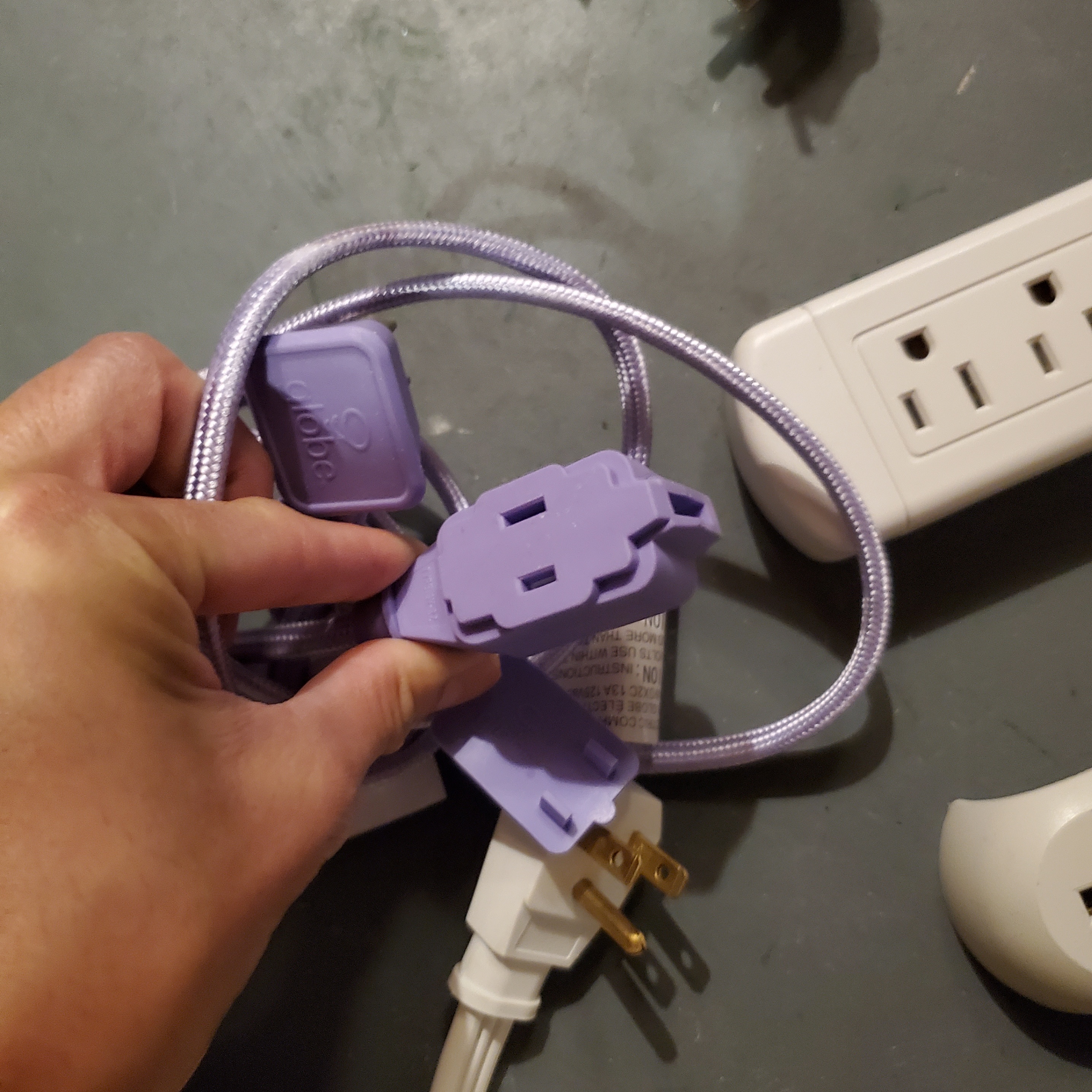 Power bars and extension cords - photo 5