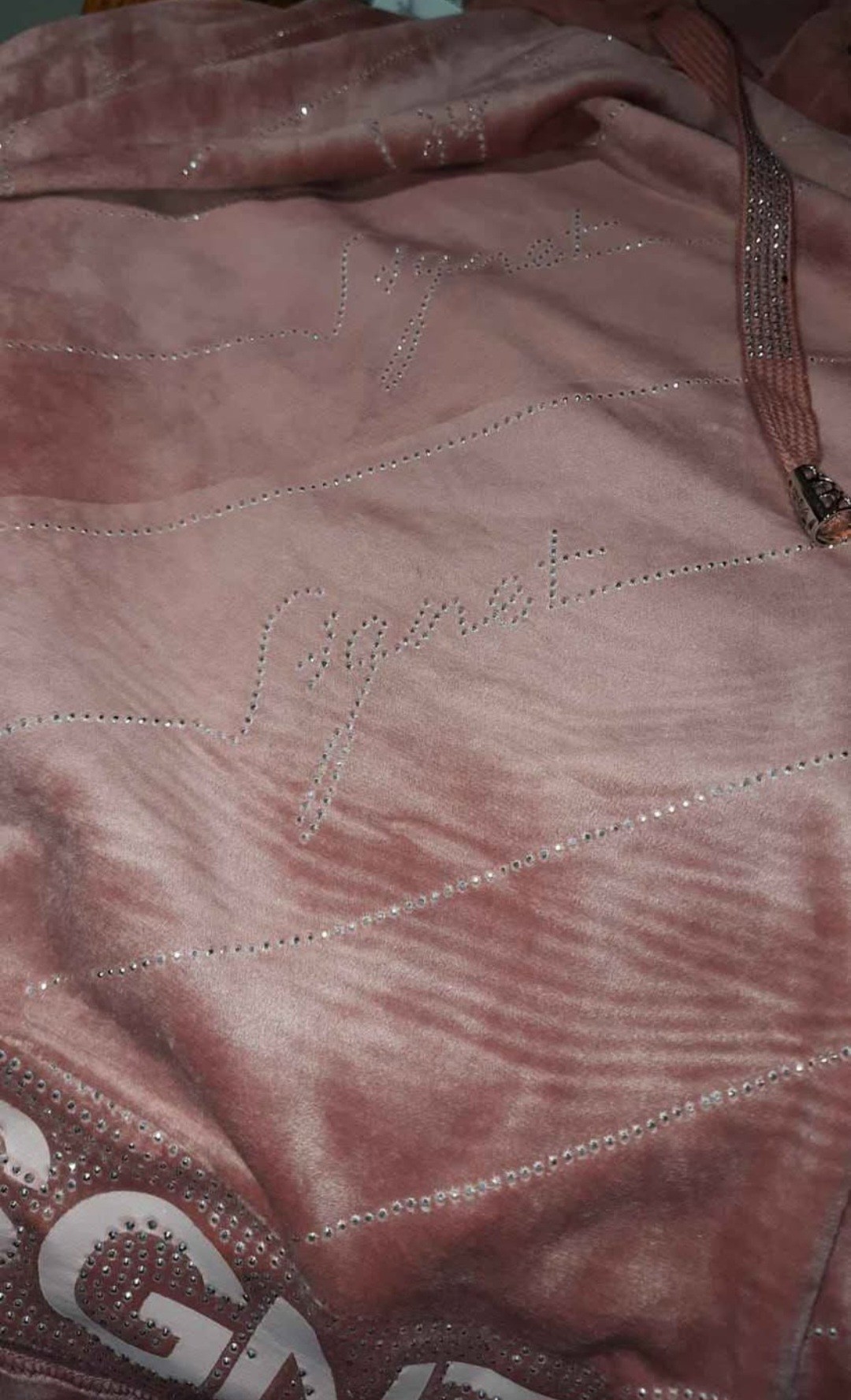 SGNT Pink Velvet Tracksuit Hoodie & Sweatpants Set - photo 5