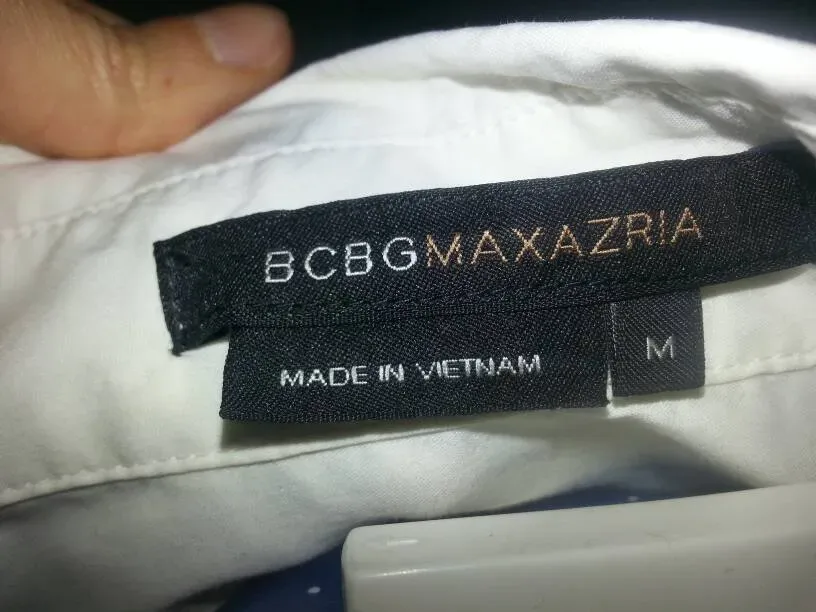BCBG MAXAZRIA Button Down Shirt Size Medium - photo 4
