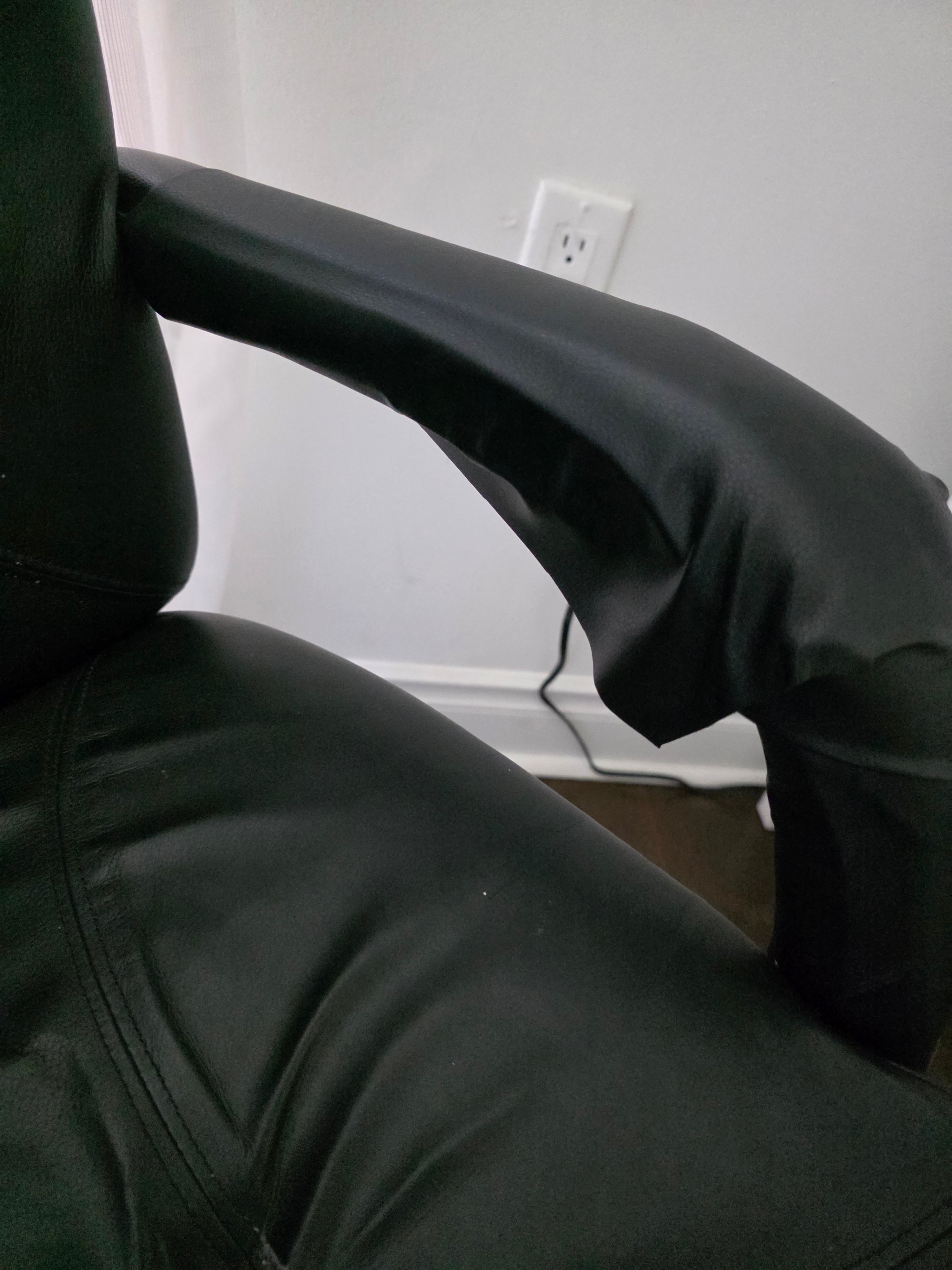 Office Chair - photo 3