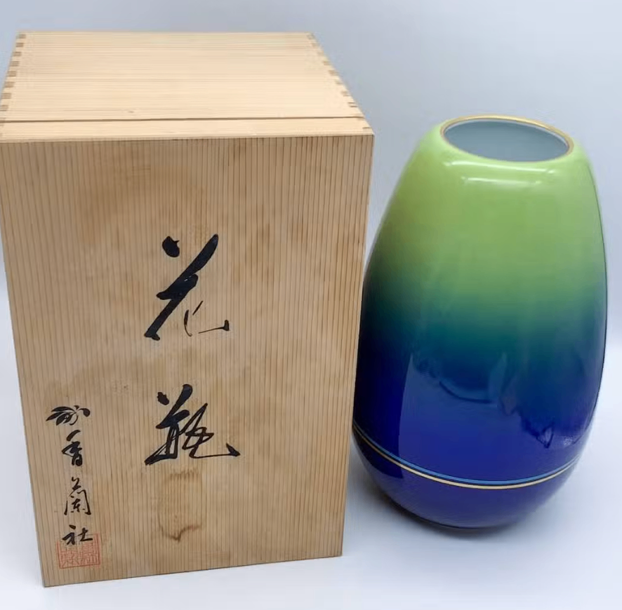 Koransha Arita Ware Bluish Green Vase