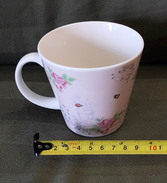 BNIB Peter Rabbit Sisters Mug - photo 3