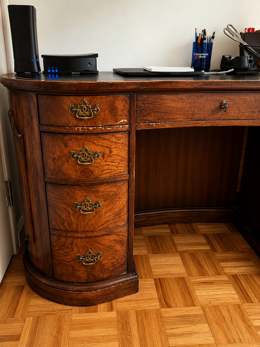 Vintage Executive Desk • Solid Wood • 9 Drawers • Home Office - photo 4
