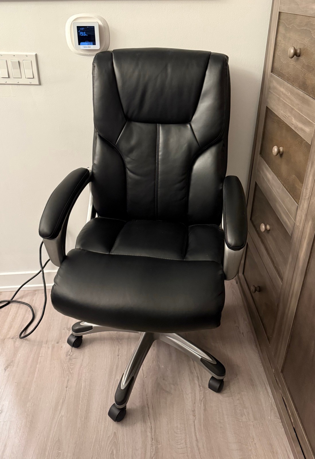 Black Bonded-Leather High-Back Office Chair - Like New - photo 2