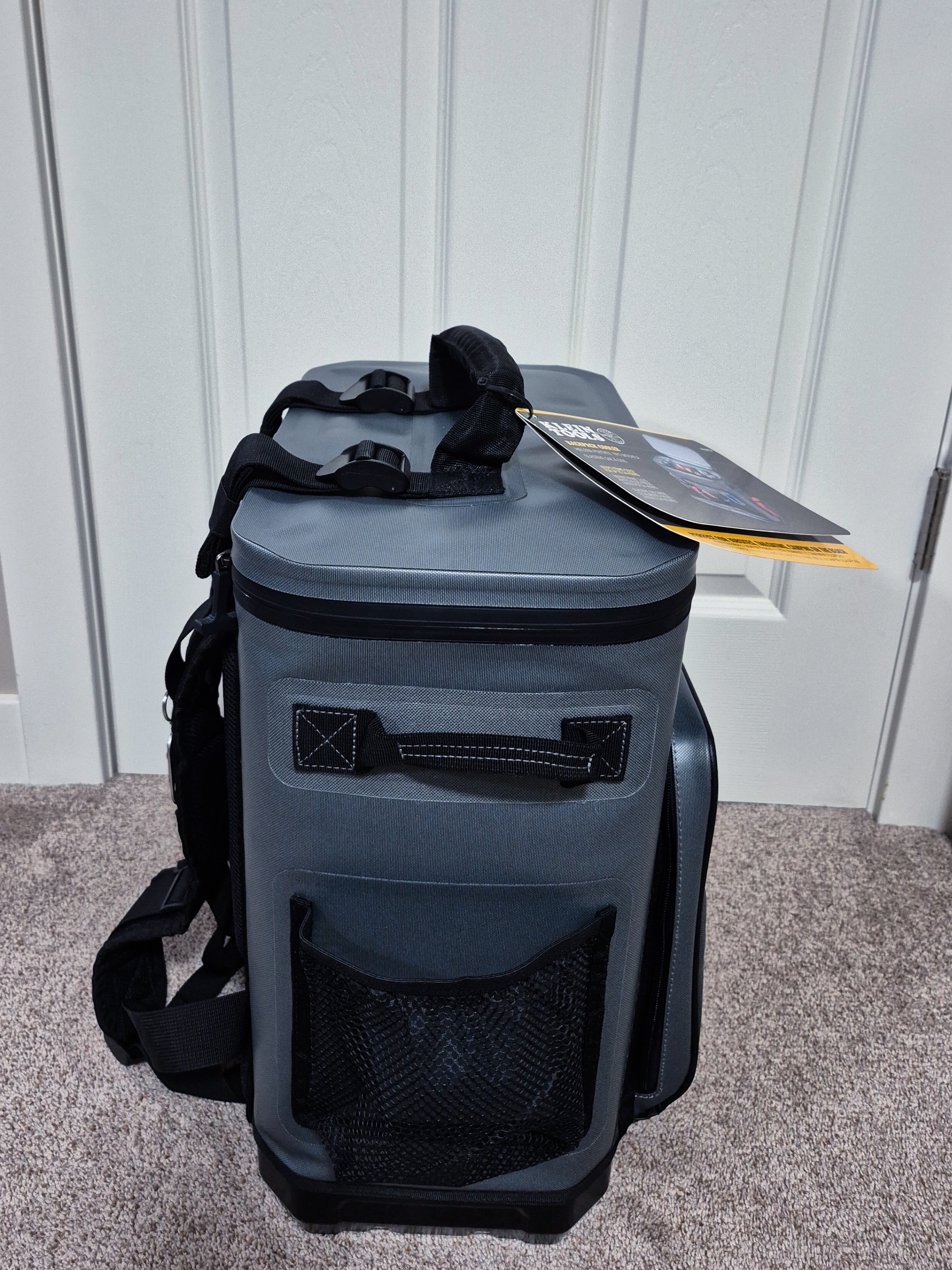 New with Tags! Klein Tools Backpack Cooler Model 62810BPCLR - photo 2