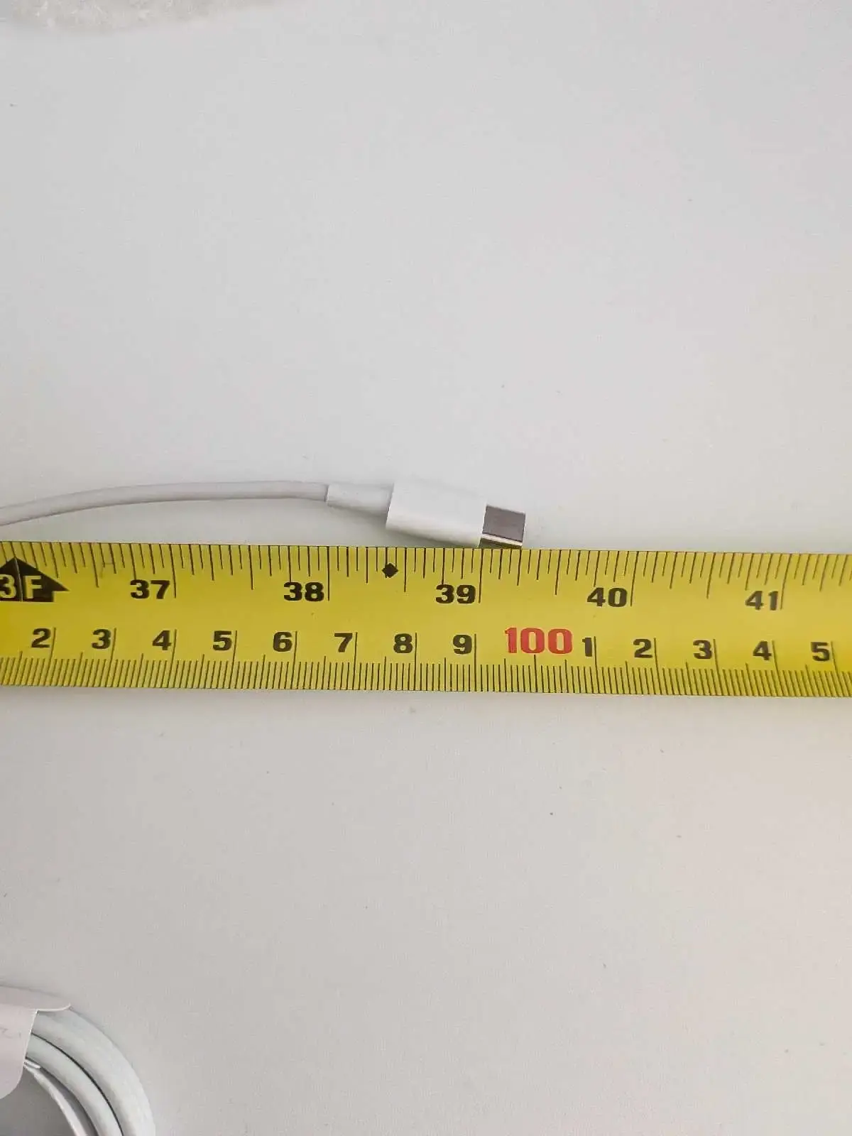 USB-C to USB-C Cable - photo 4