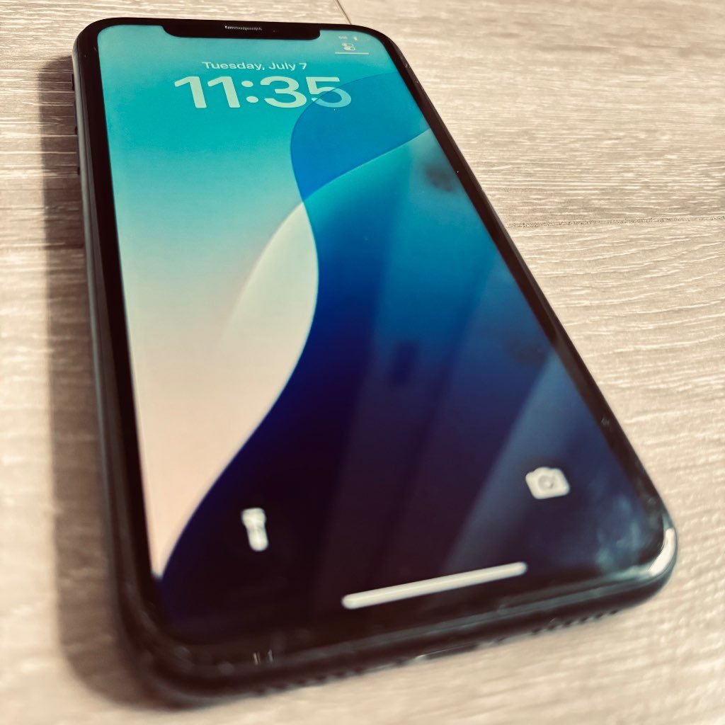 iPhone XR