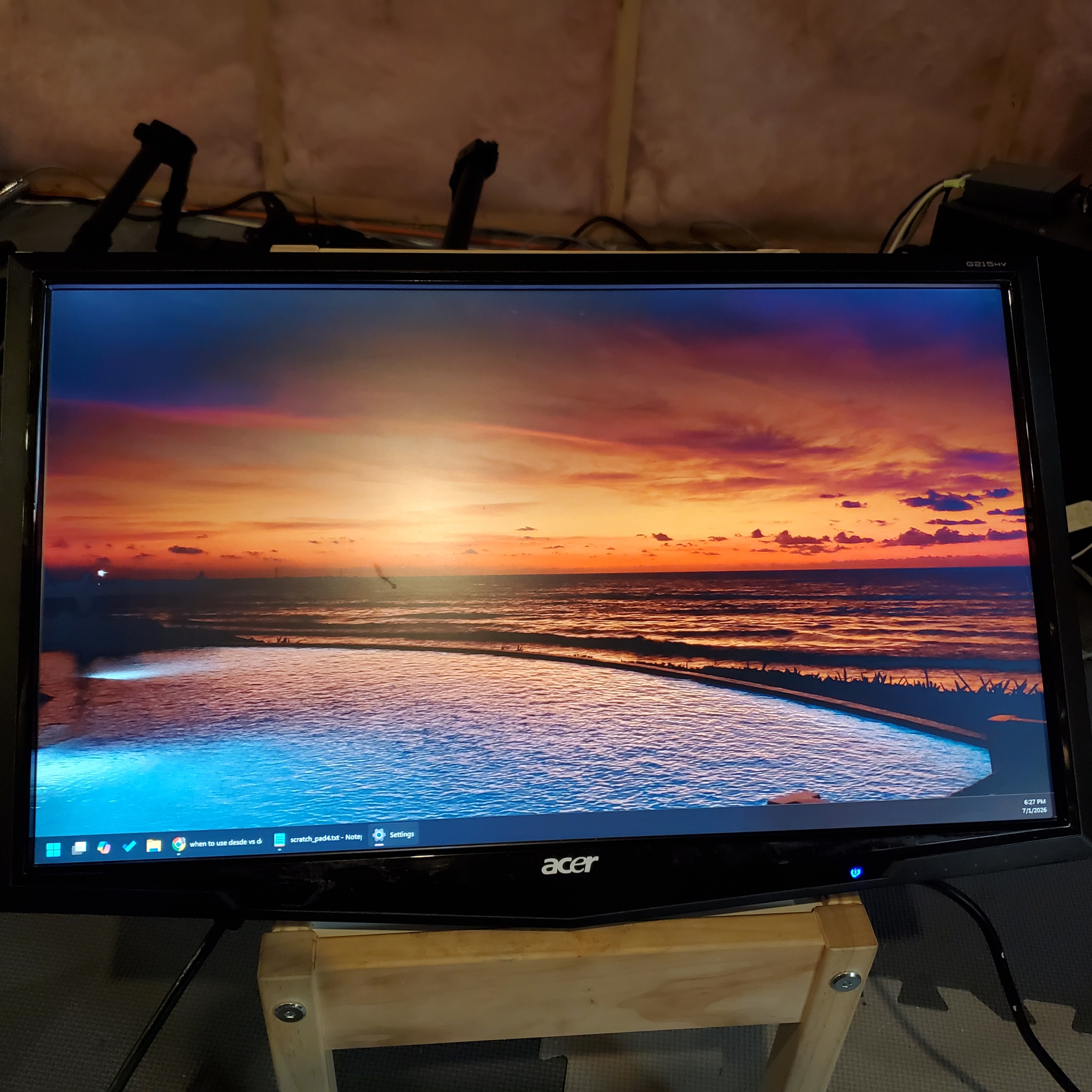 Acer 21.5 inch LCD Display monitor - photo 2