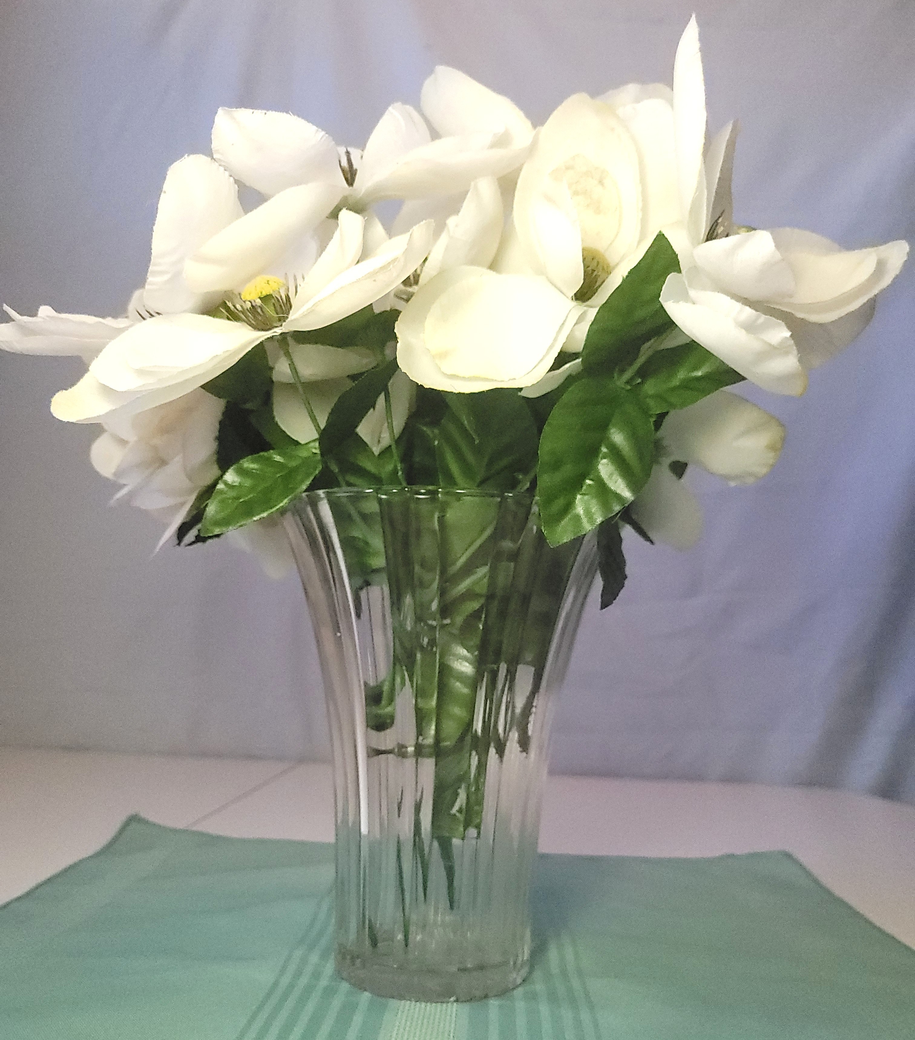 Clear Fluted Glass Vase Late 70s with Faux White Floral Arrang. - photo 3