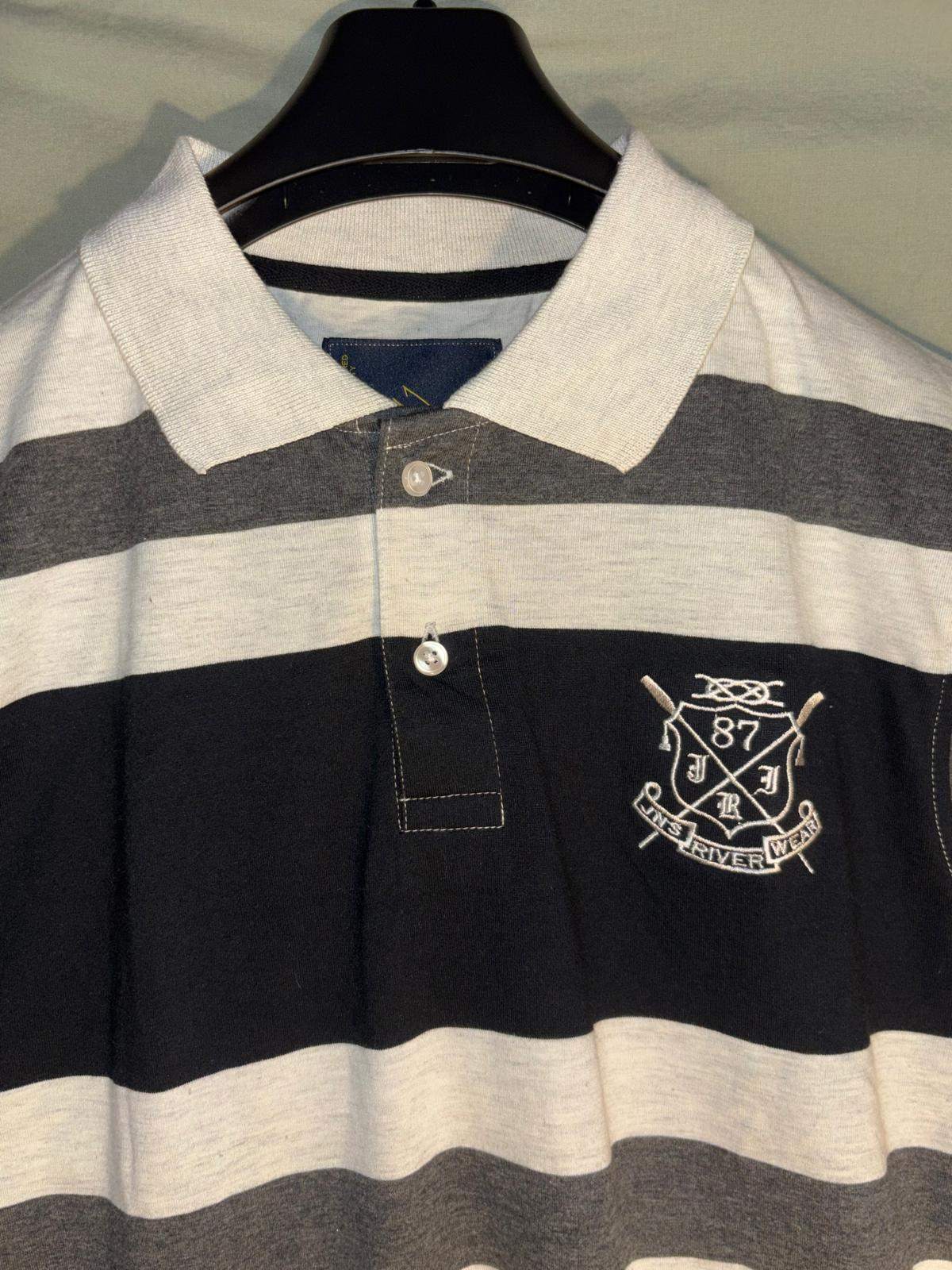 RIVERINC Grey and White Polo – Boy's Large – Excellent Condition - photo 2