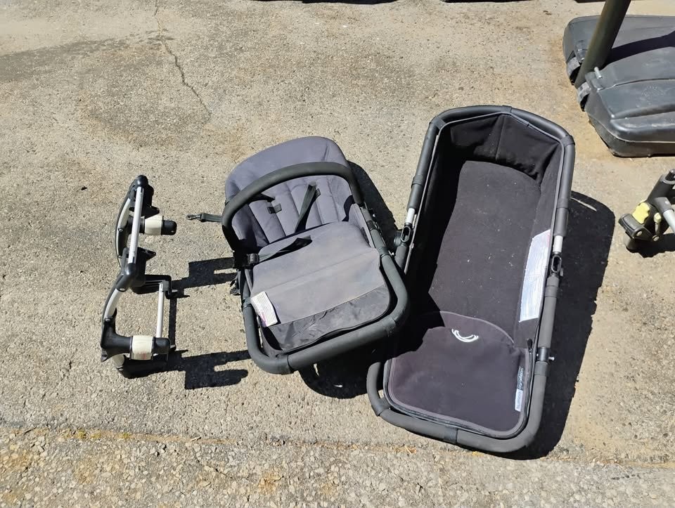 Bugaboo Cameleon  Orange Travel System Stroller - photo 4