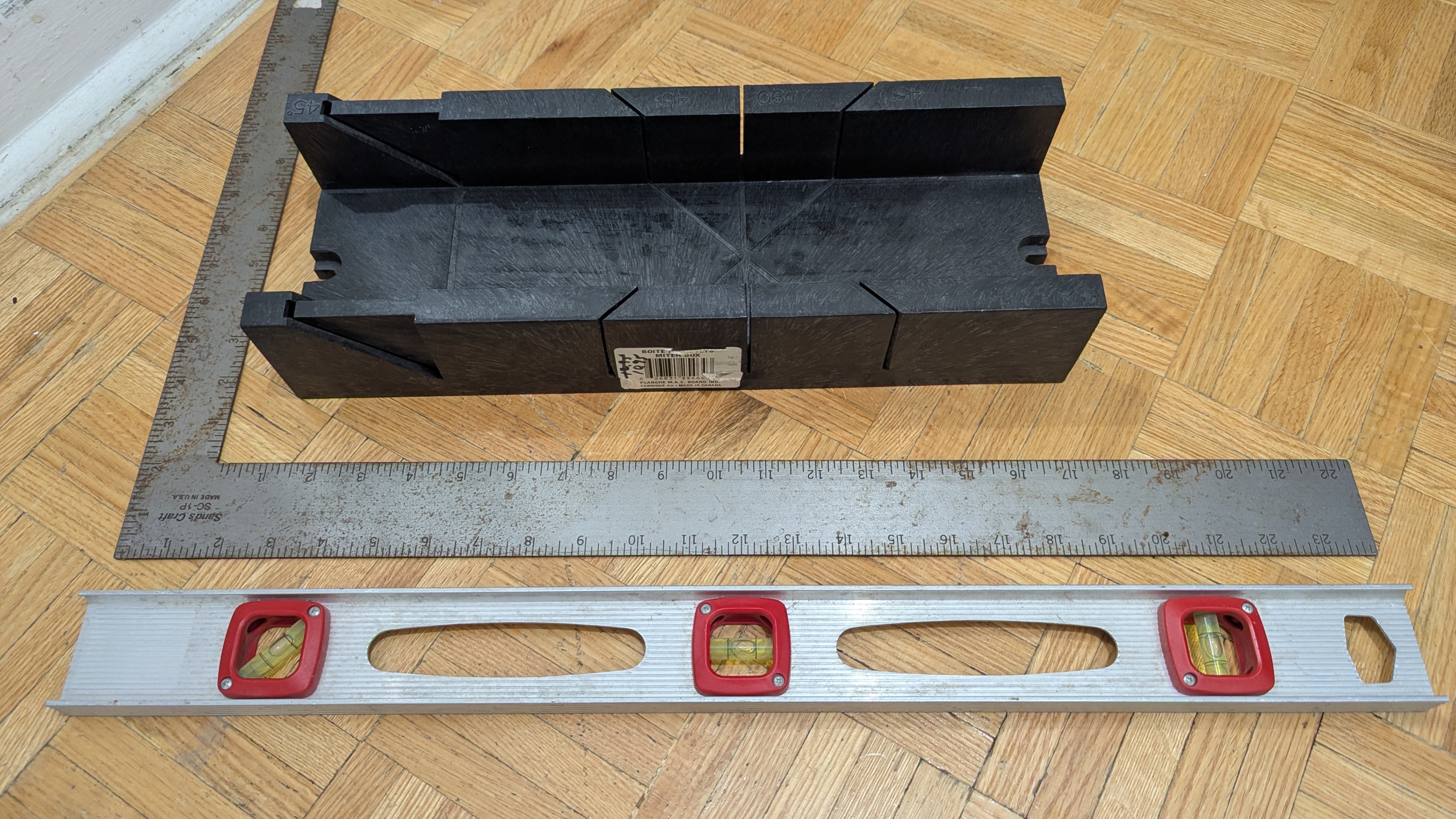 Miter Box with 45-90° Angle Slot Types, Level, Stainless Square - photo 2