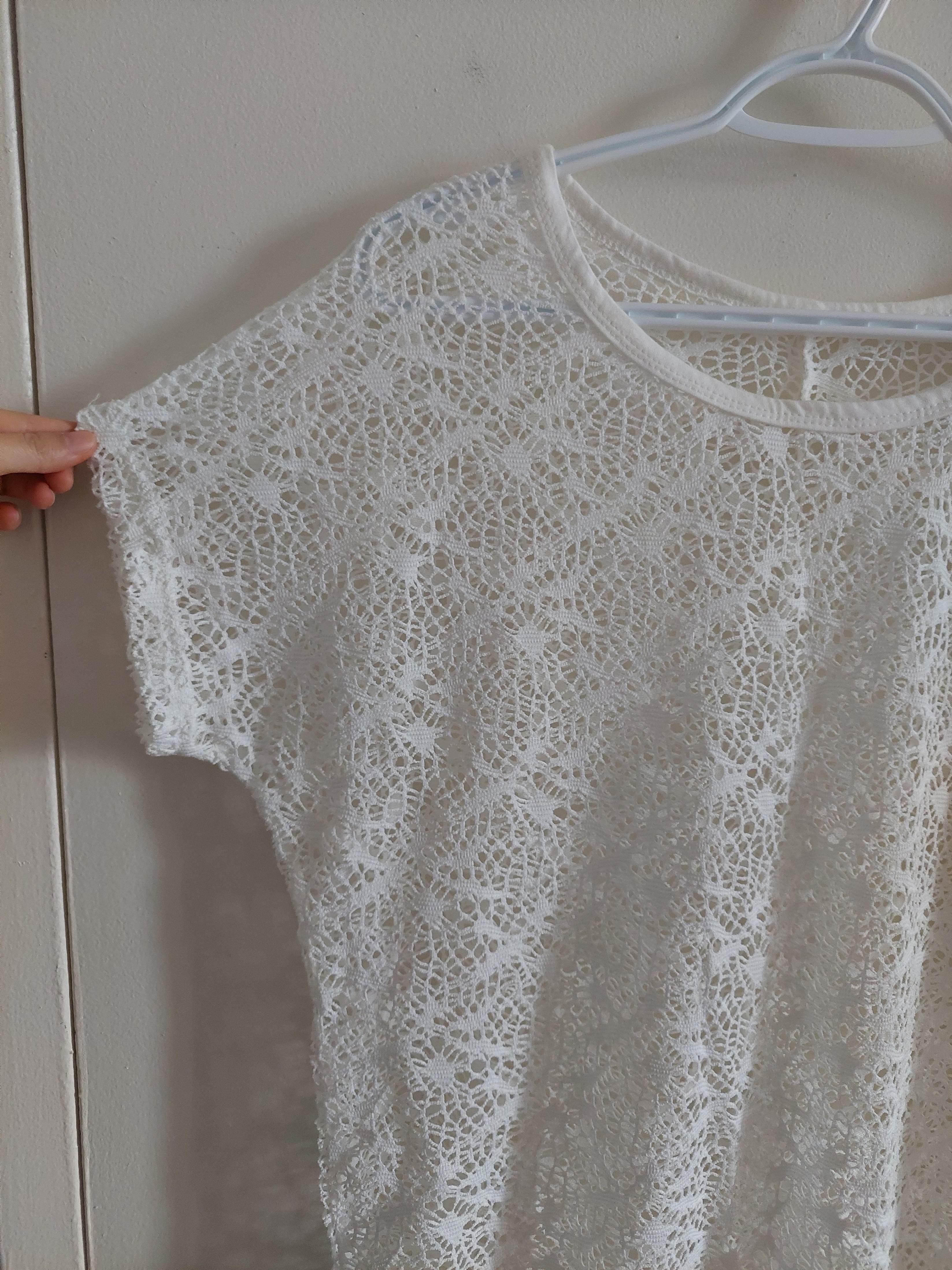 BNWT Women's White Beach Cover Up Top - photo 2