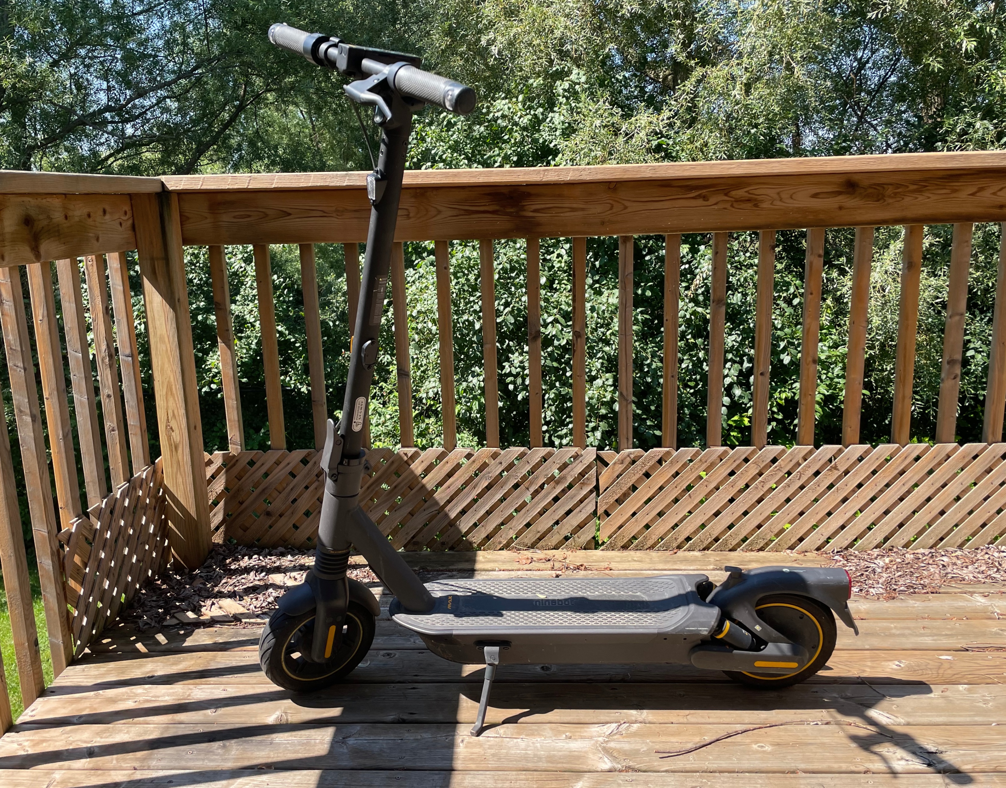 Segway Ninebot MAX Electric Scooter, 6 Months Old, ~350km