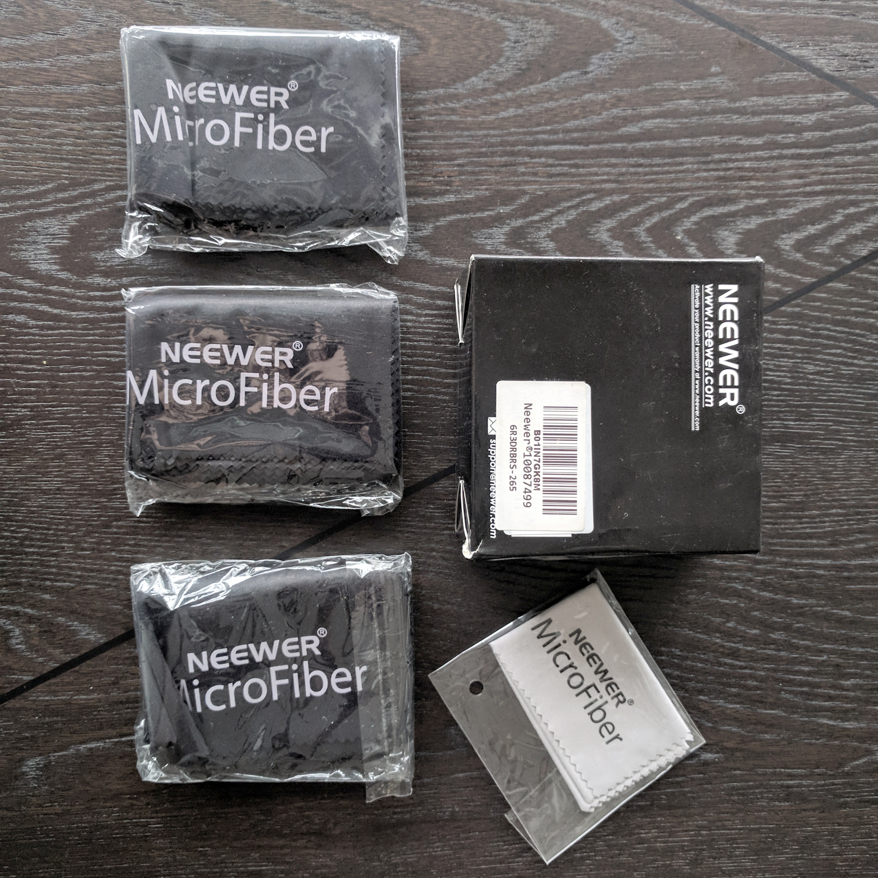 Gentle Microfiber Cleaning Cloth 16x16in