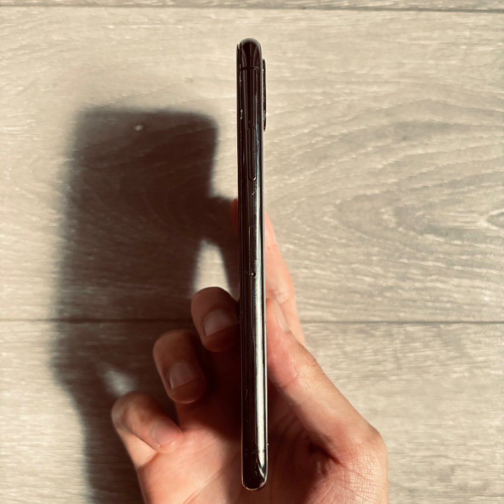 iPhone X - photo 4