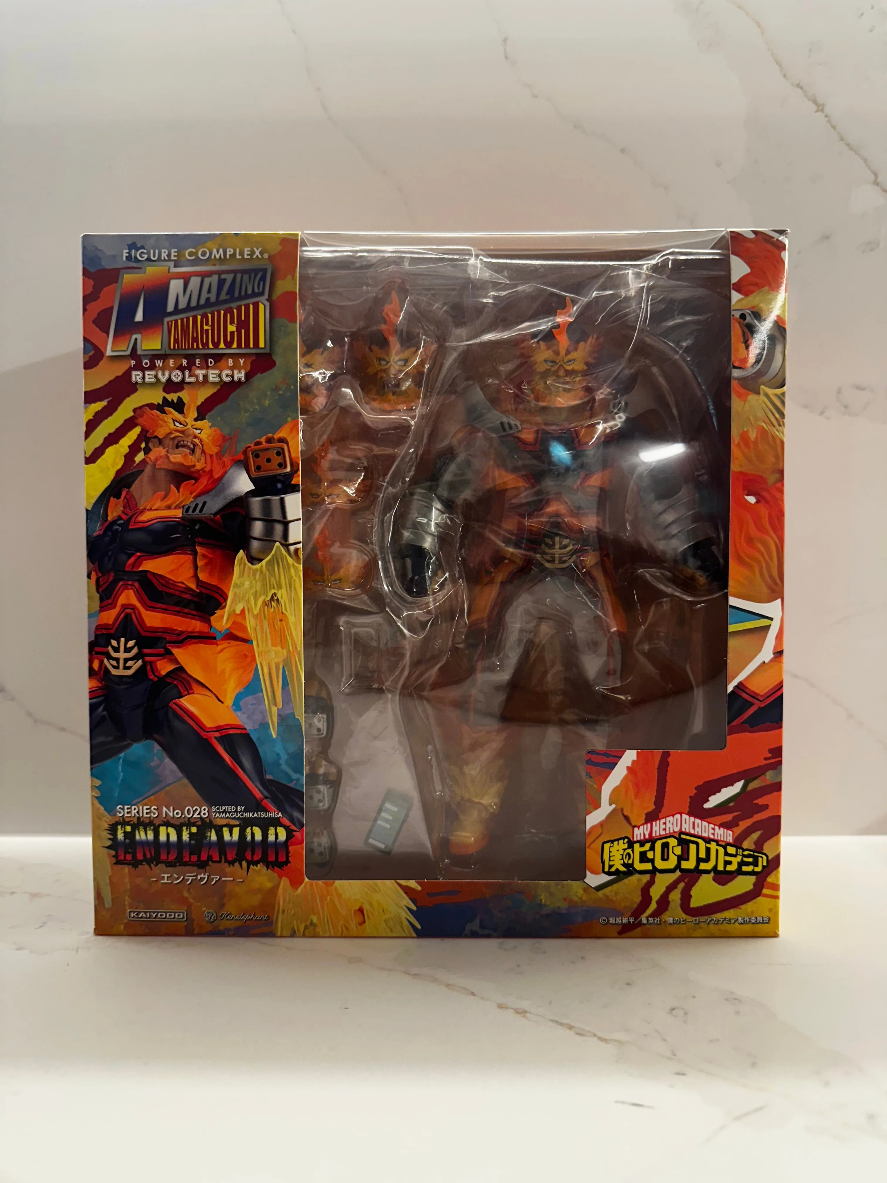 Revoltech - Amazing Yamaguchi: Endeavor | My Hero Academia
