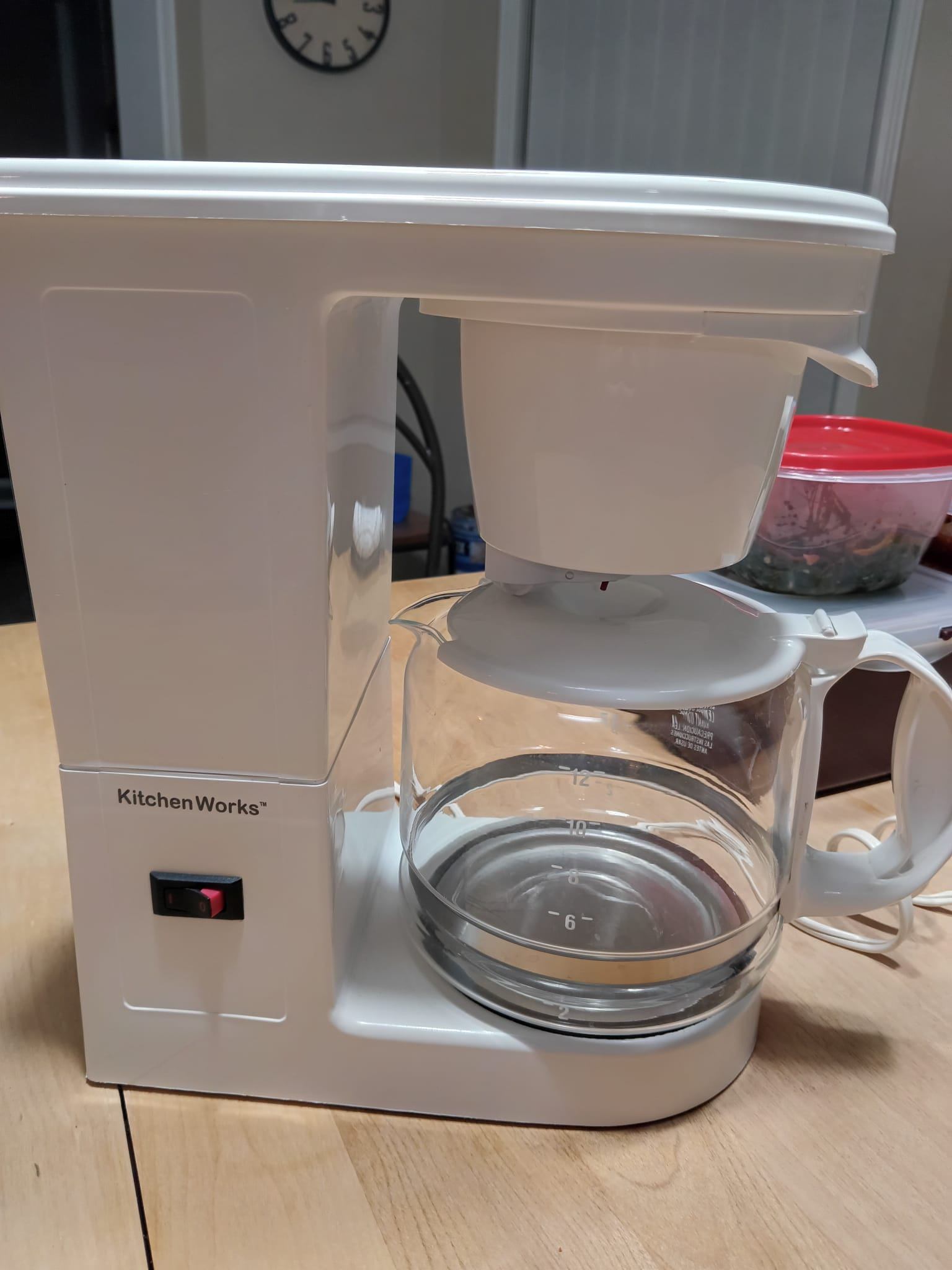 12 Cups KitchenWorks Coffee Maker