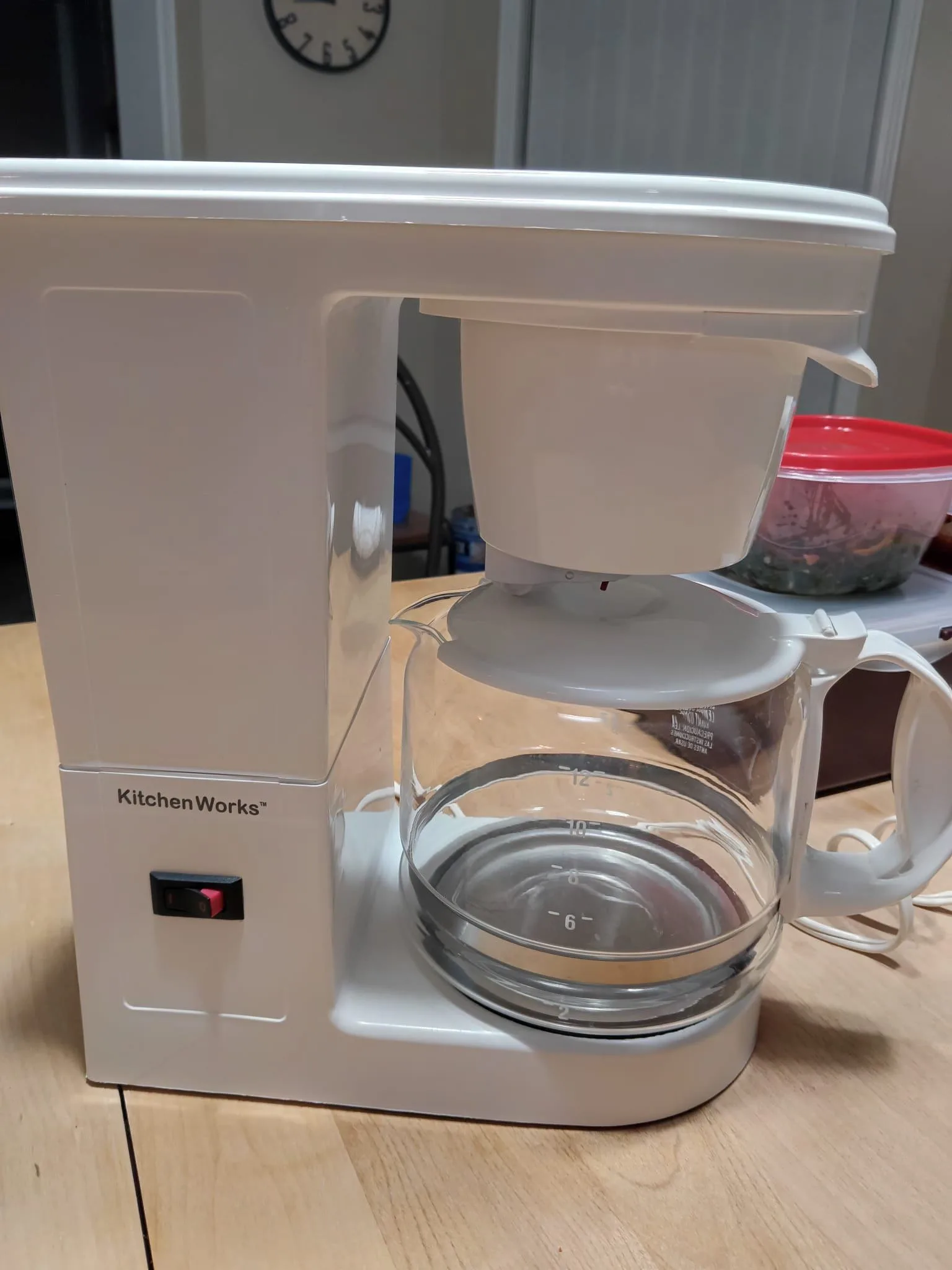 12 Cups KitchenWorks Coffee Maker