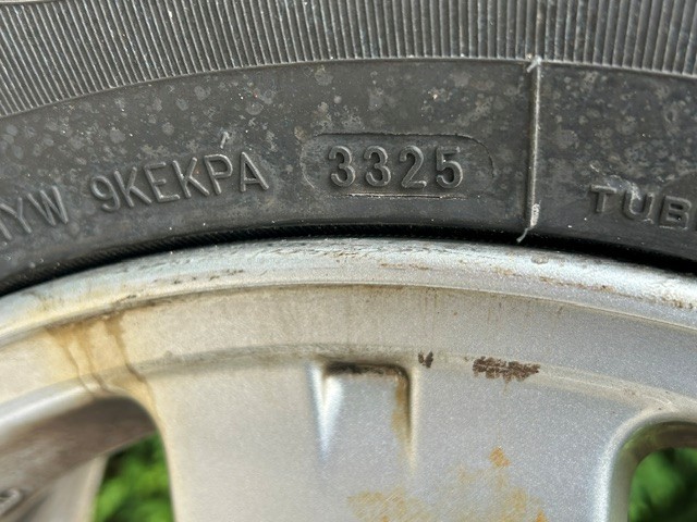 Summer tires on Aluminum Rims - photo 5