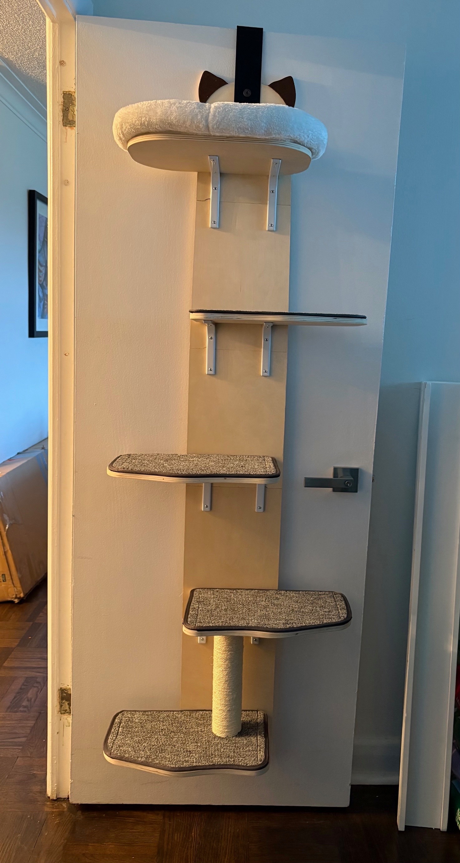 Cat Tree Tower - Space Saving Door Mounted 5-Tier New