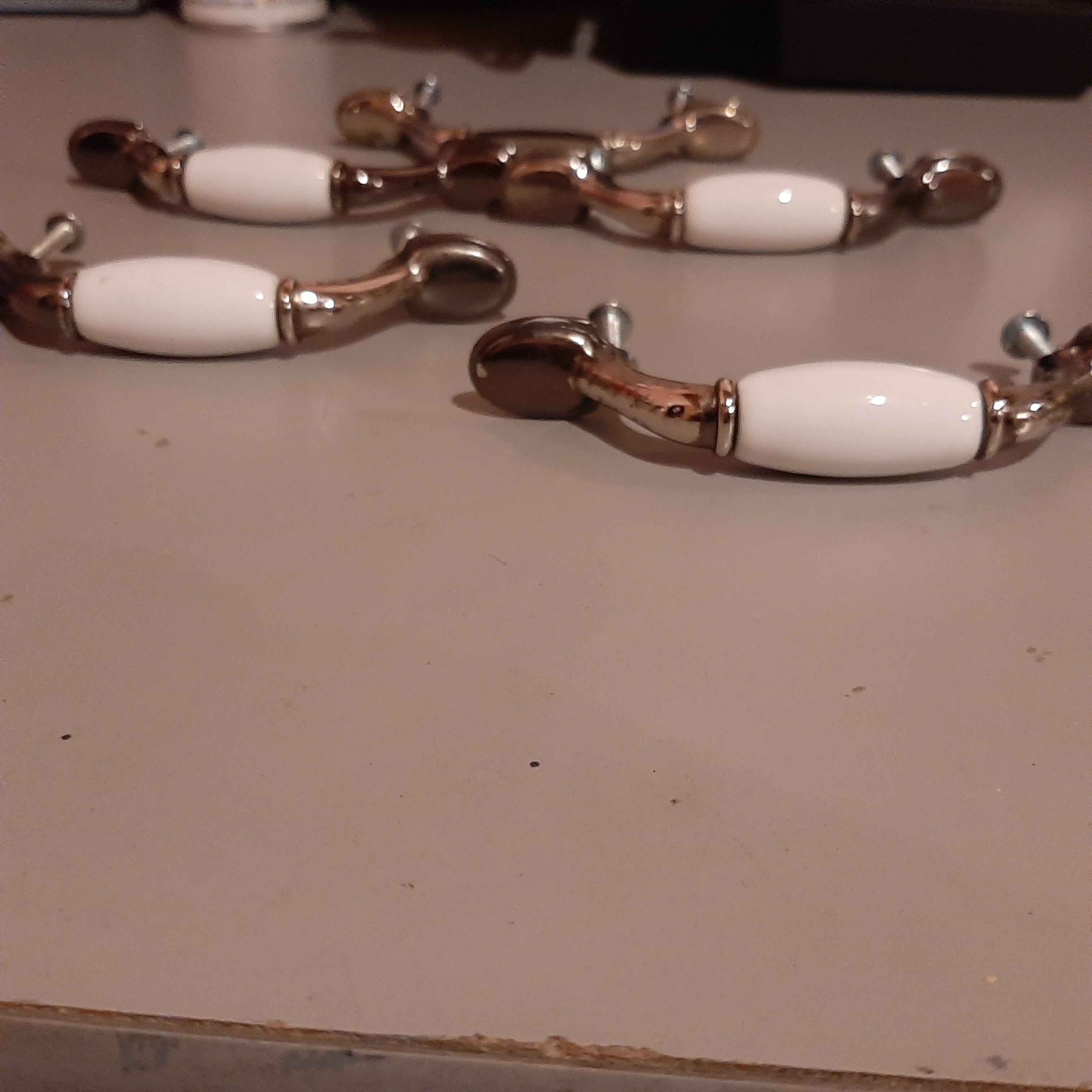 Cabinet Drawer Pulls - Set of 4