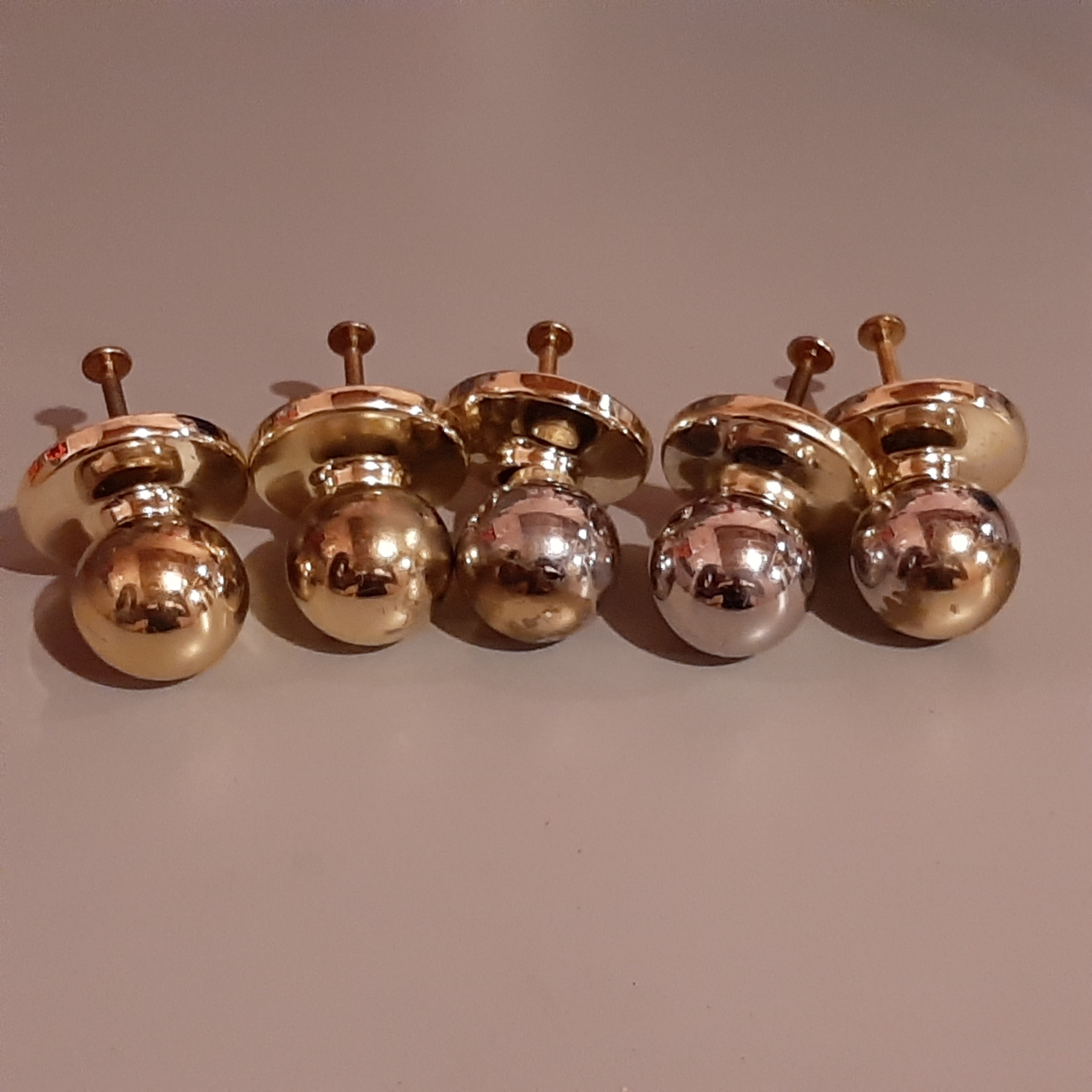 Set of 5 Drawer Pulls / Cabinet Knobs - photo 2