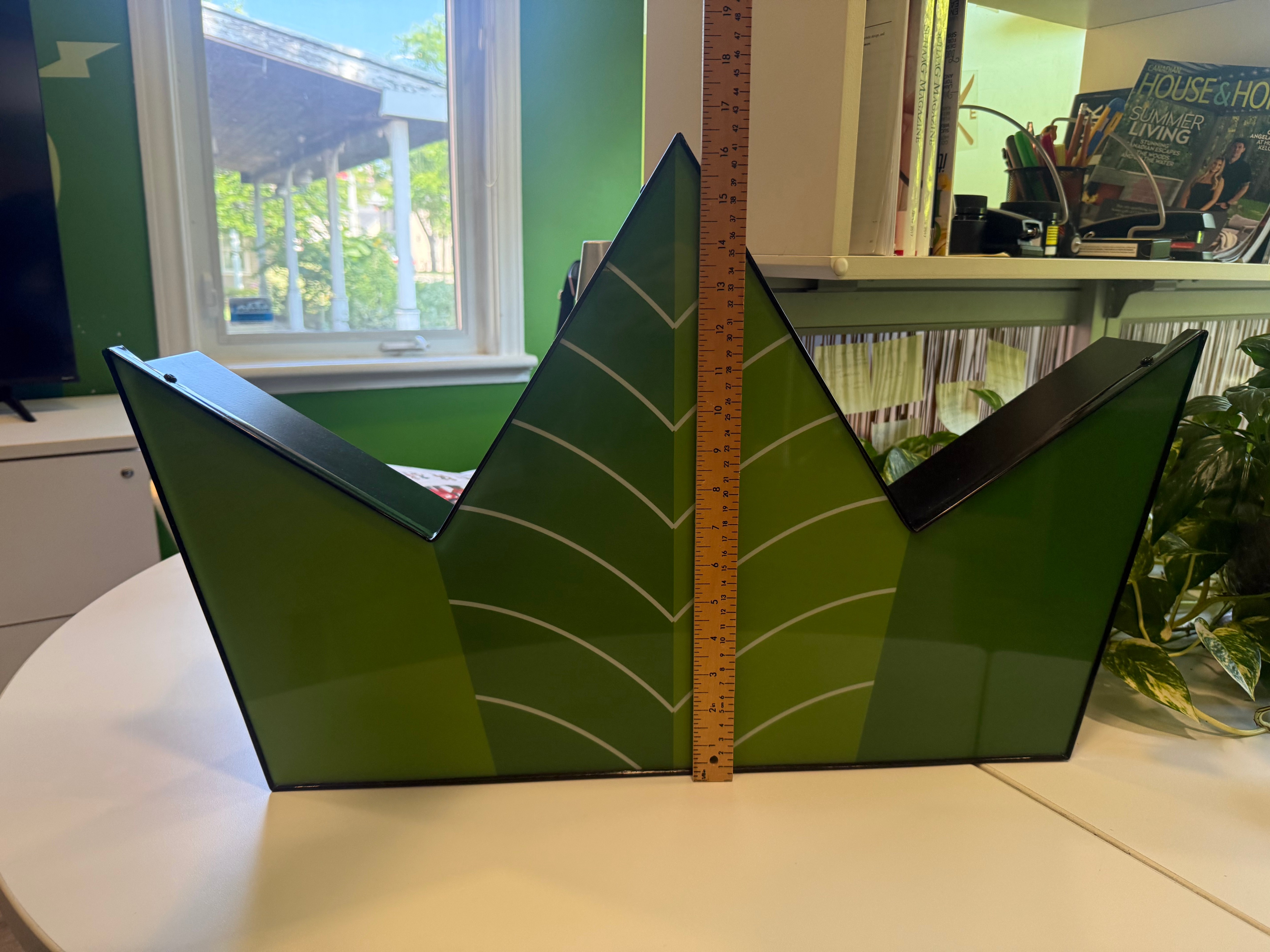 Large Redecan Green Crown Lightbox (with Free small decor) - photo 3