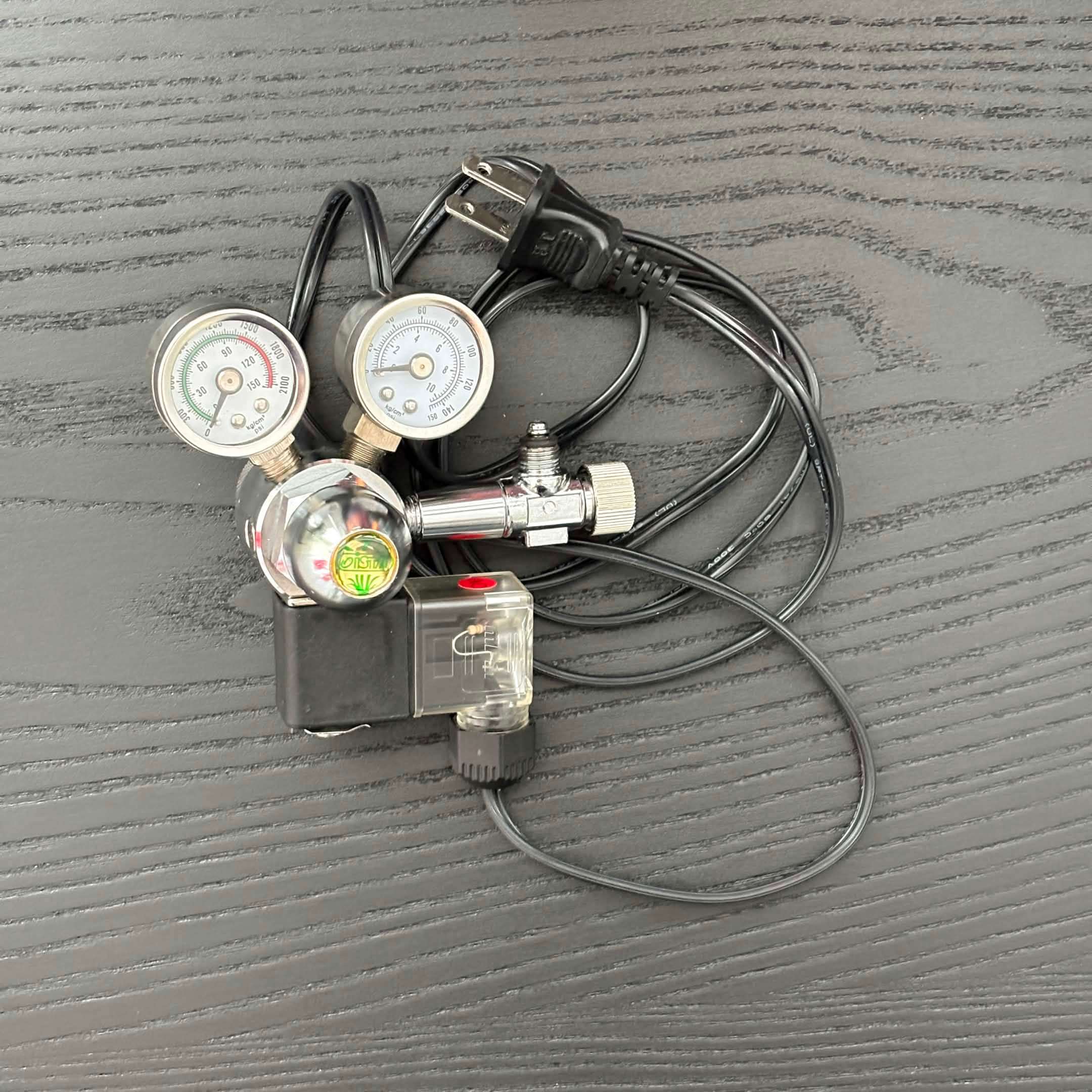 Ista CO2 Regulator - photo 2