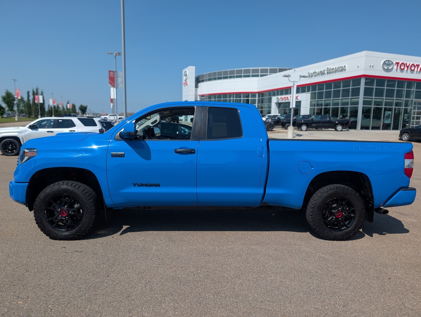 2019 Toyota Tundra - photo 2