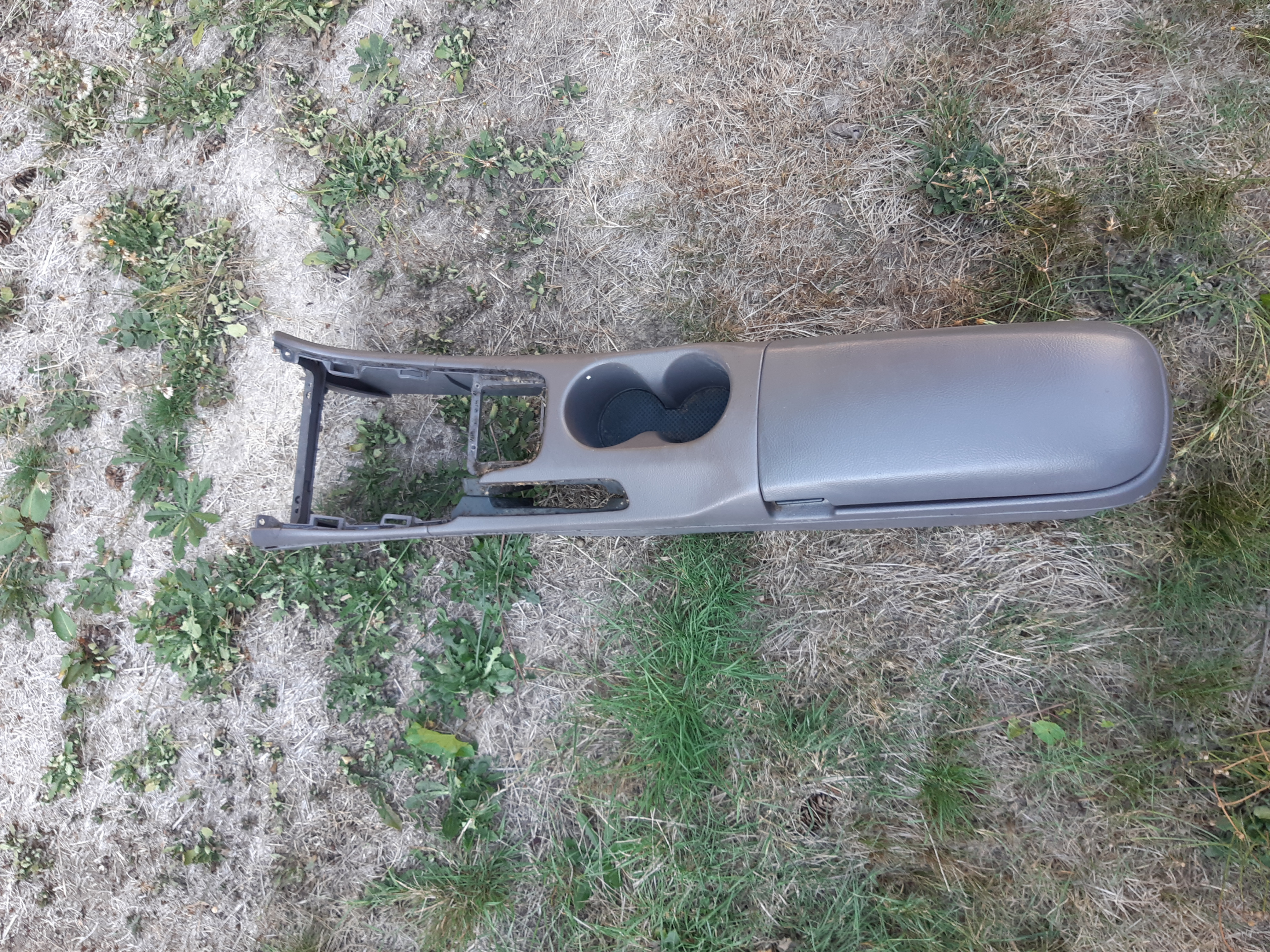 Toyota Celica 00-05 GT/GTS Armrest Console