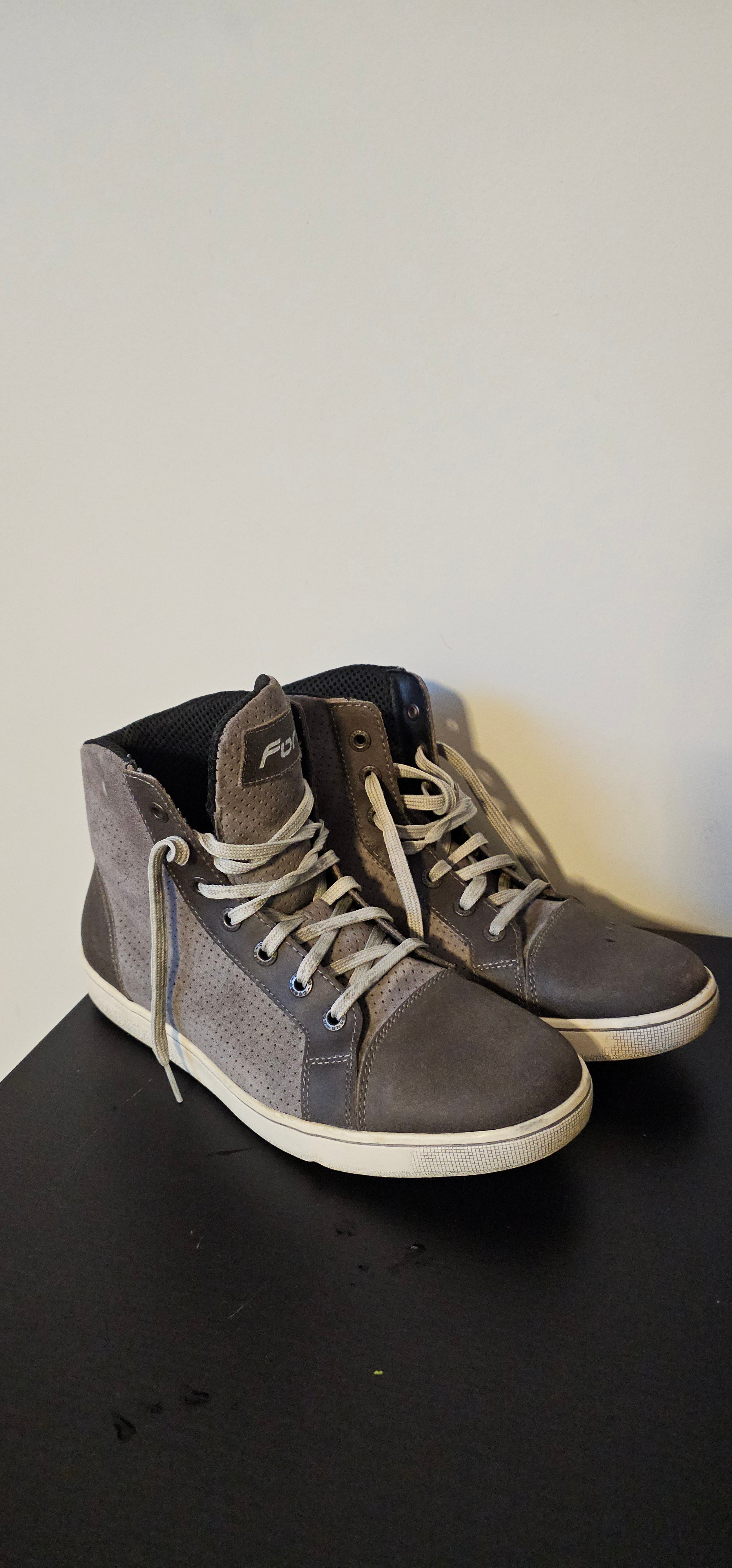 Motorcycle Riding Boots/Shoes - Mens Size 10