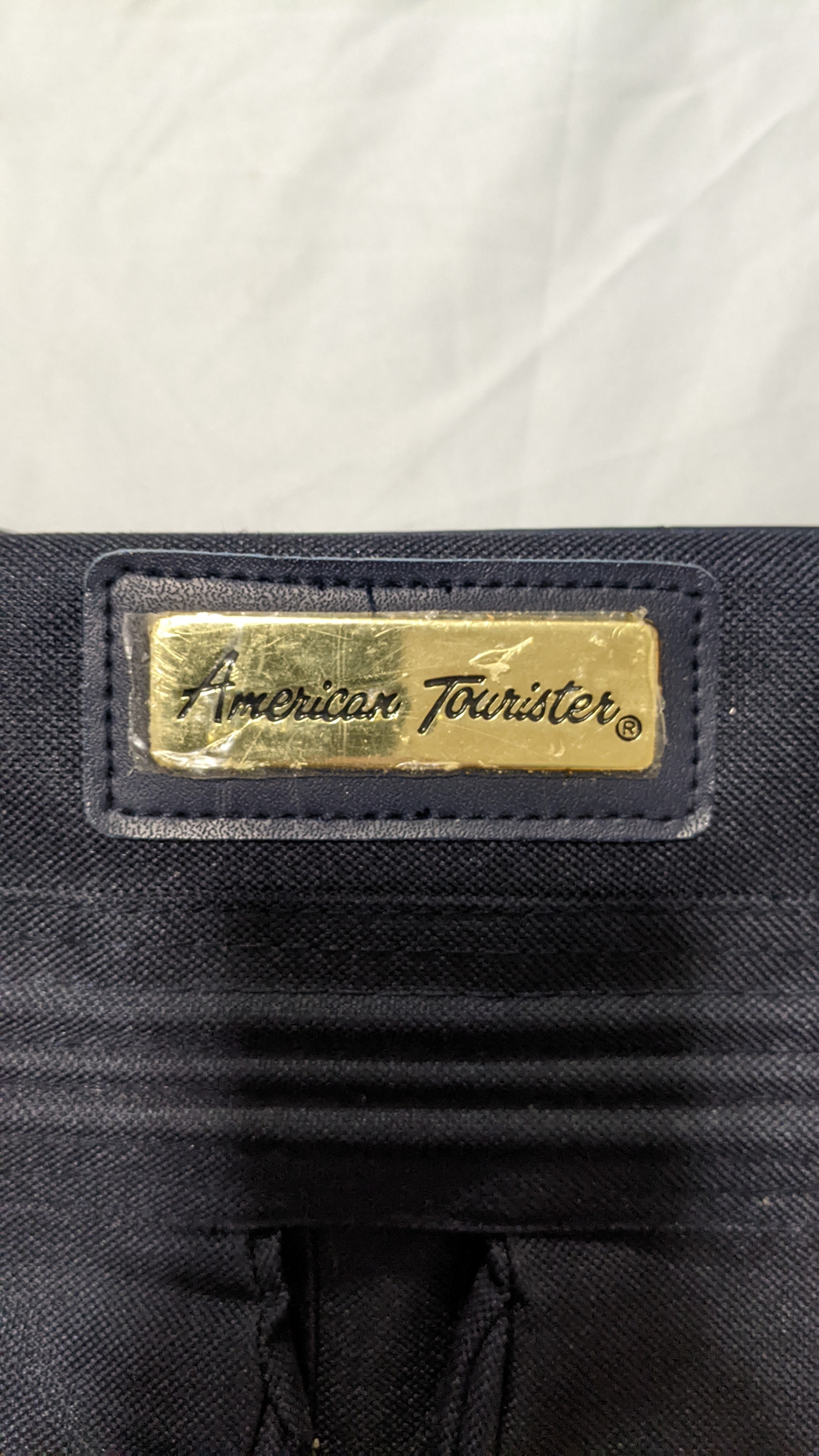 American Tourister Black Garment Bag Luggage Suitcase - photo 2
