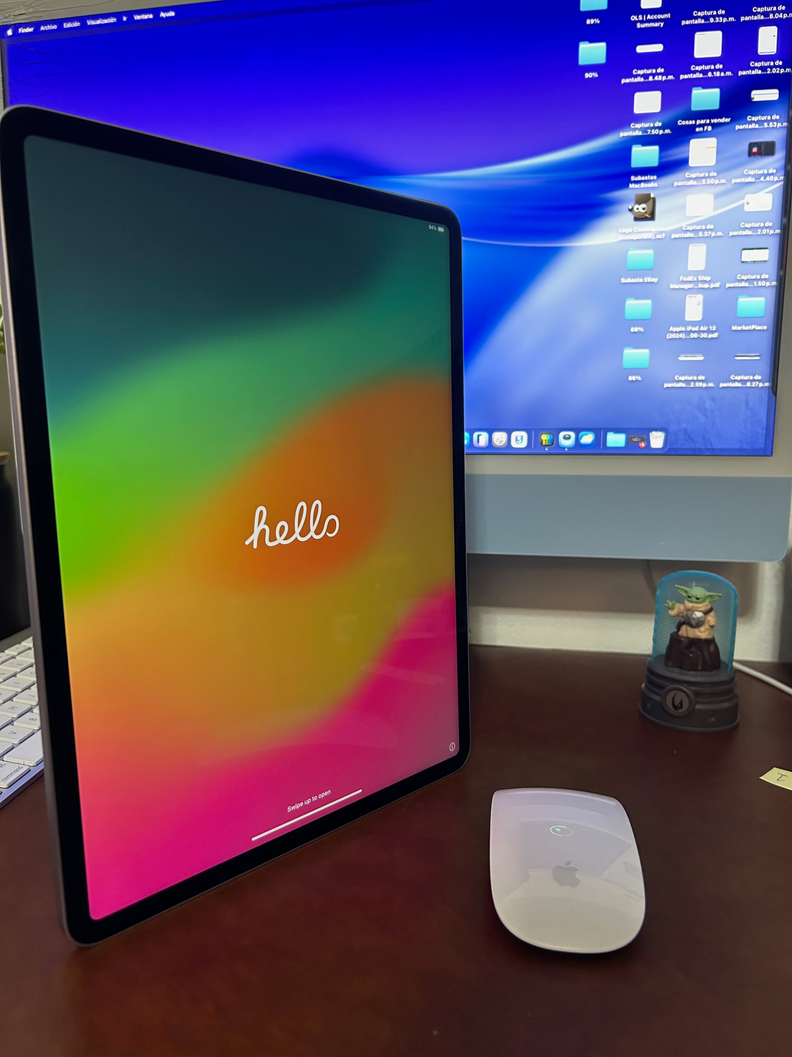 Apple iPad Air 13-inch M2 128GB Space Gray - Excellent Condition
