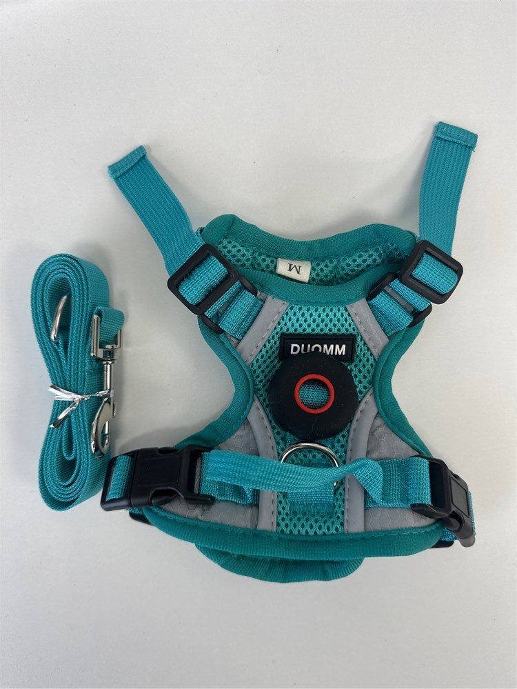 Medium Escape-Proof Cat Harness & Leash Set with AirTag Holder - photo 3