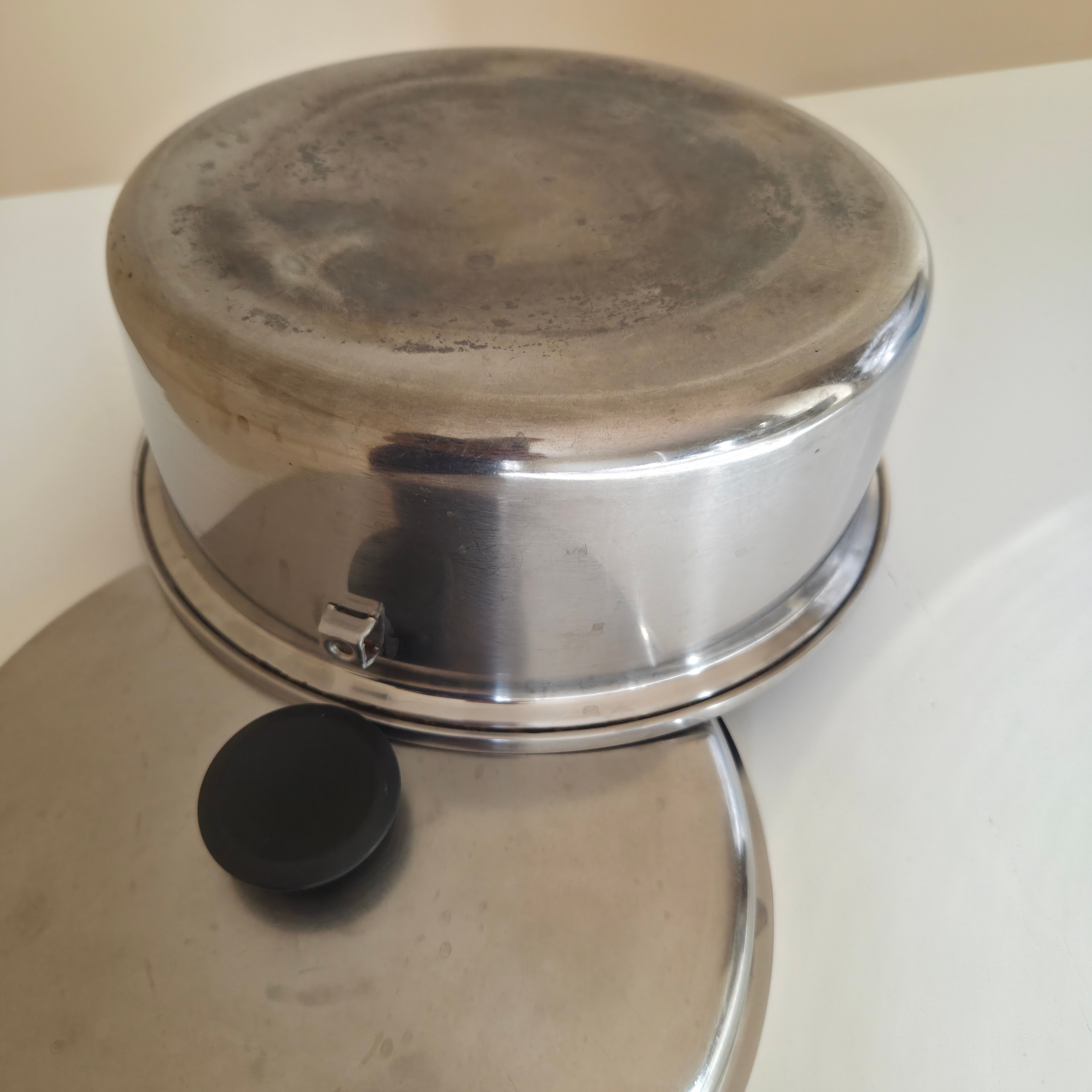 Vintage WEST BEND Ultra Weight 3 Ply Stainless Steel Saucepan - photo 3