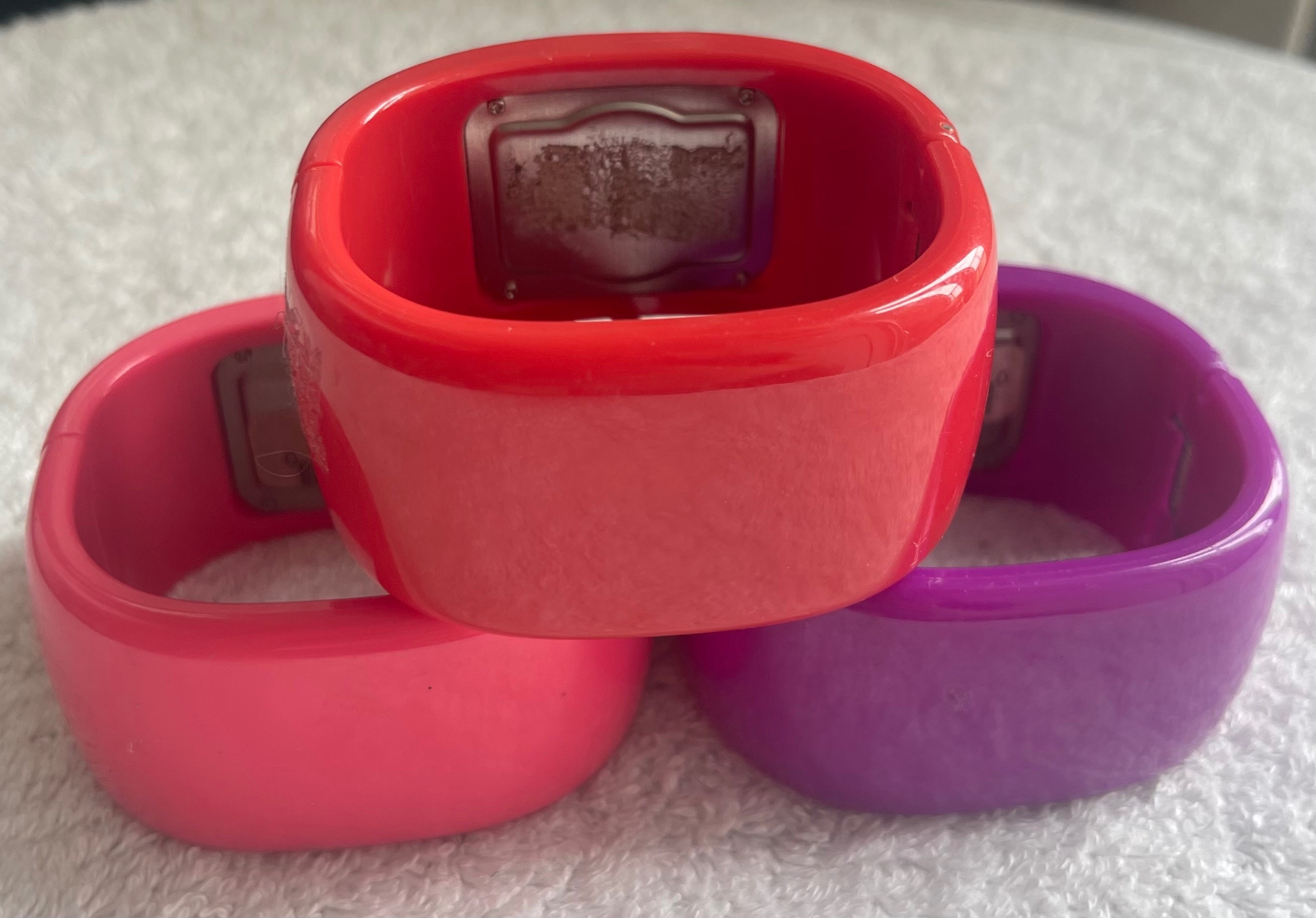 Set of 3 Y2K Chunky Acrylic Bangle Watches (Needs Batteries) - photo 4