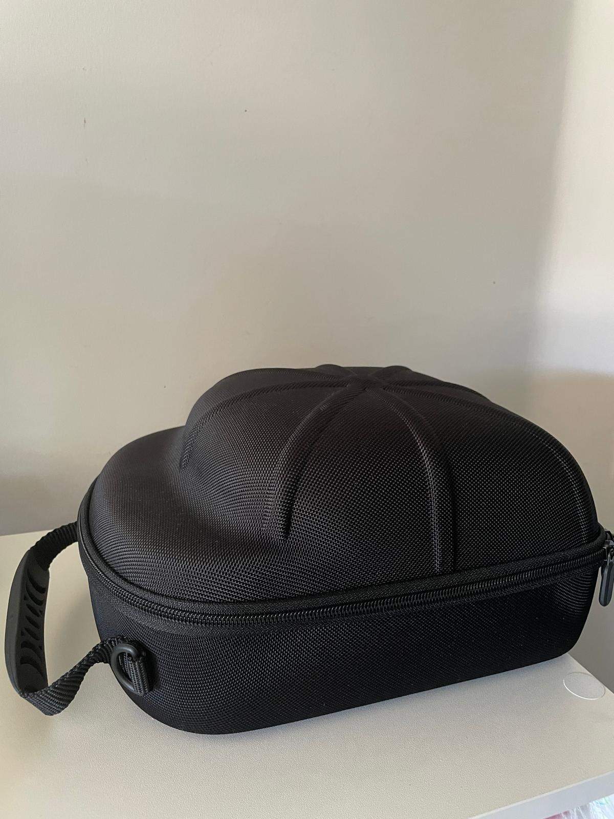 Hard Shell Cap Carrier Case