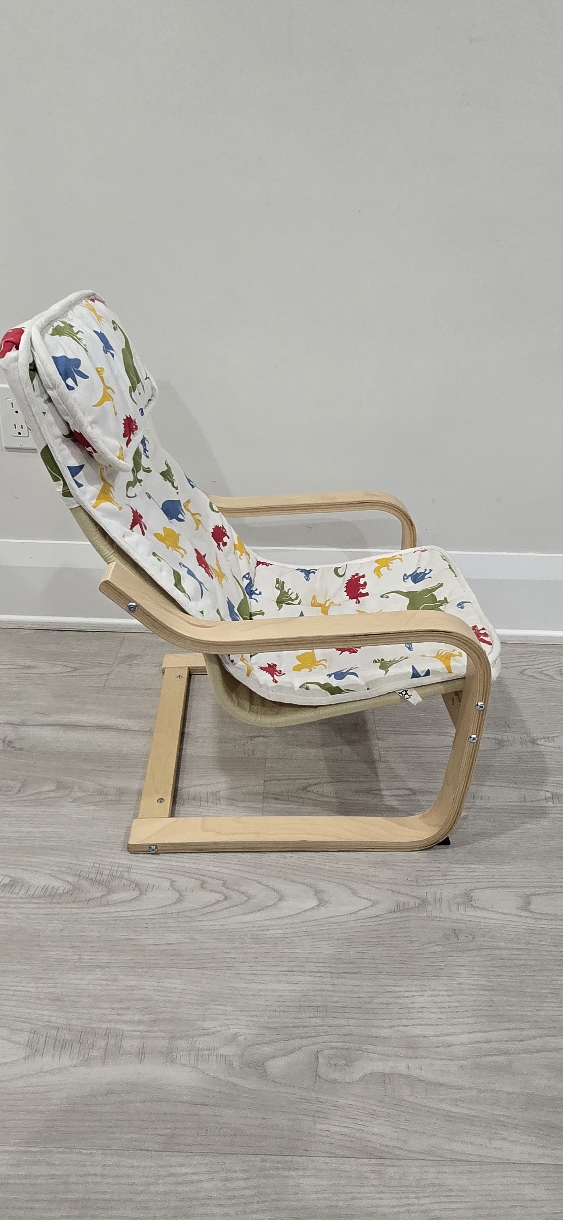 IKEA POÄNG Kids Armchair – Birch veneer/Dinosaur animal pattern - photo 4