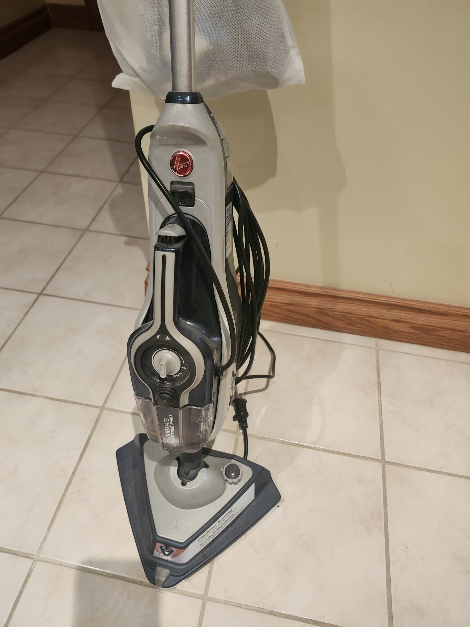 Like-New Hoover FloorMate SteamScrub 2-in-1 Steam