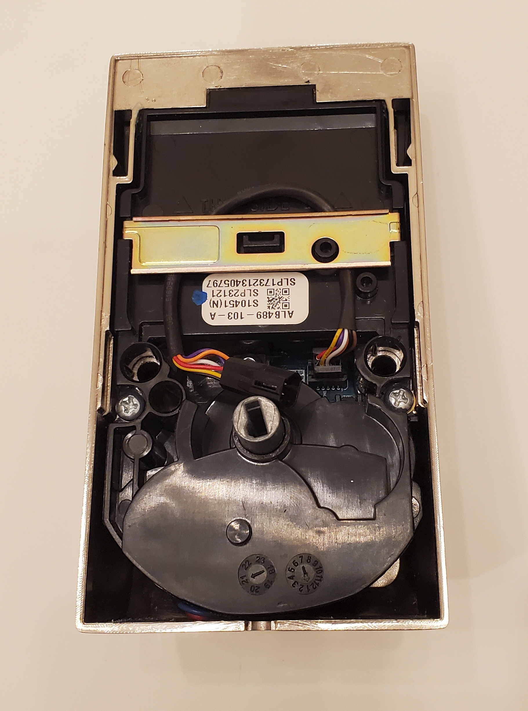 Schlage BE489WB Smart Deadbolt - FOR PARTS - photo 5