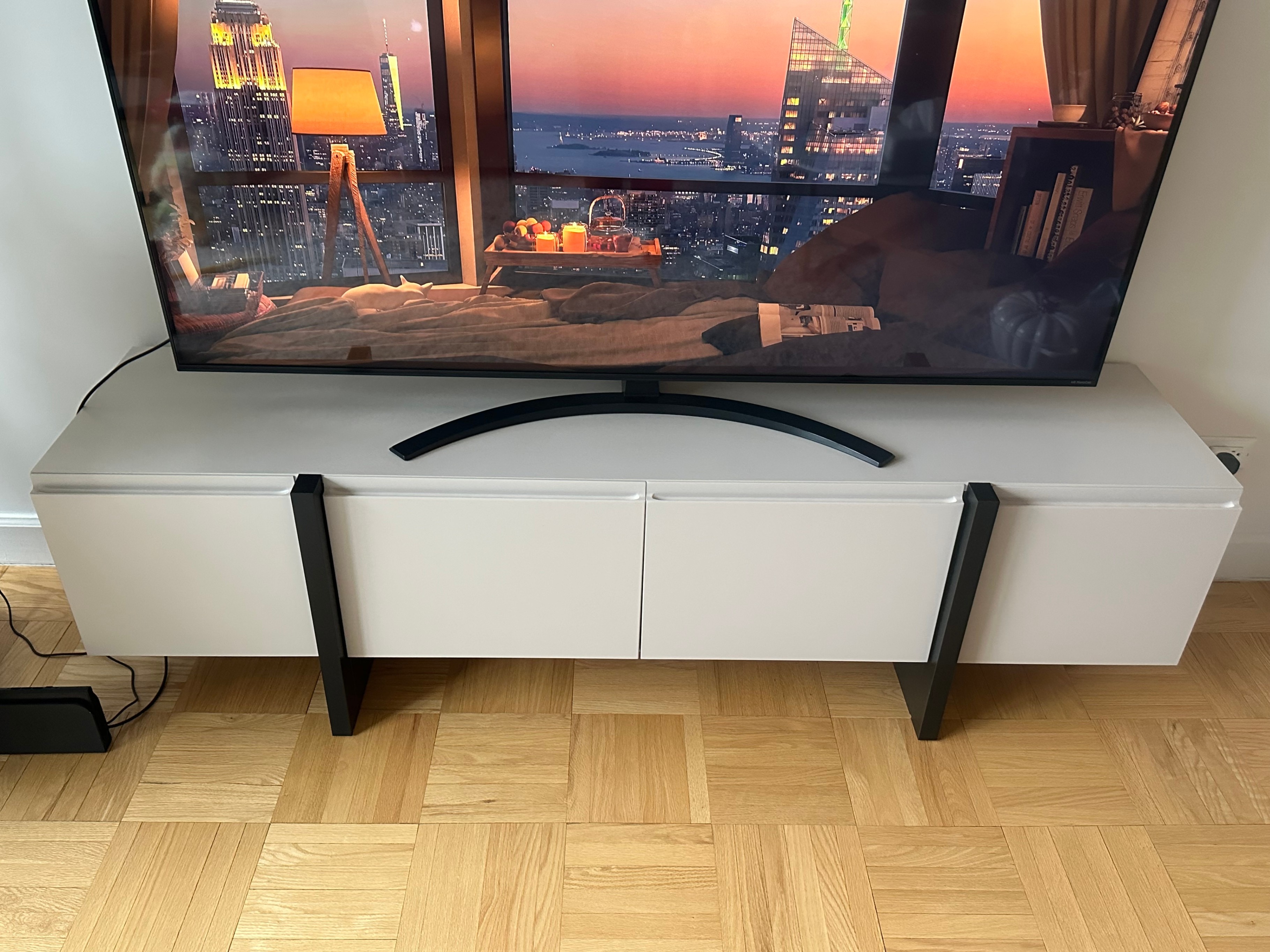 TV stand - photo 2