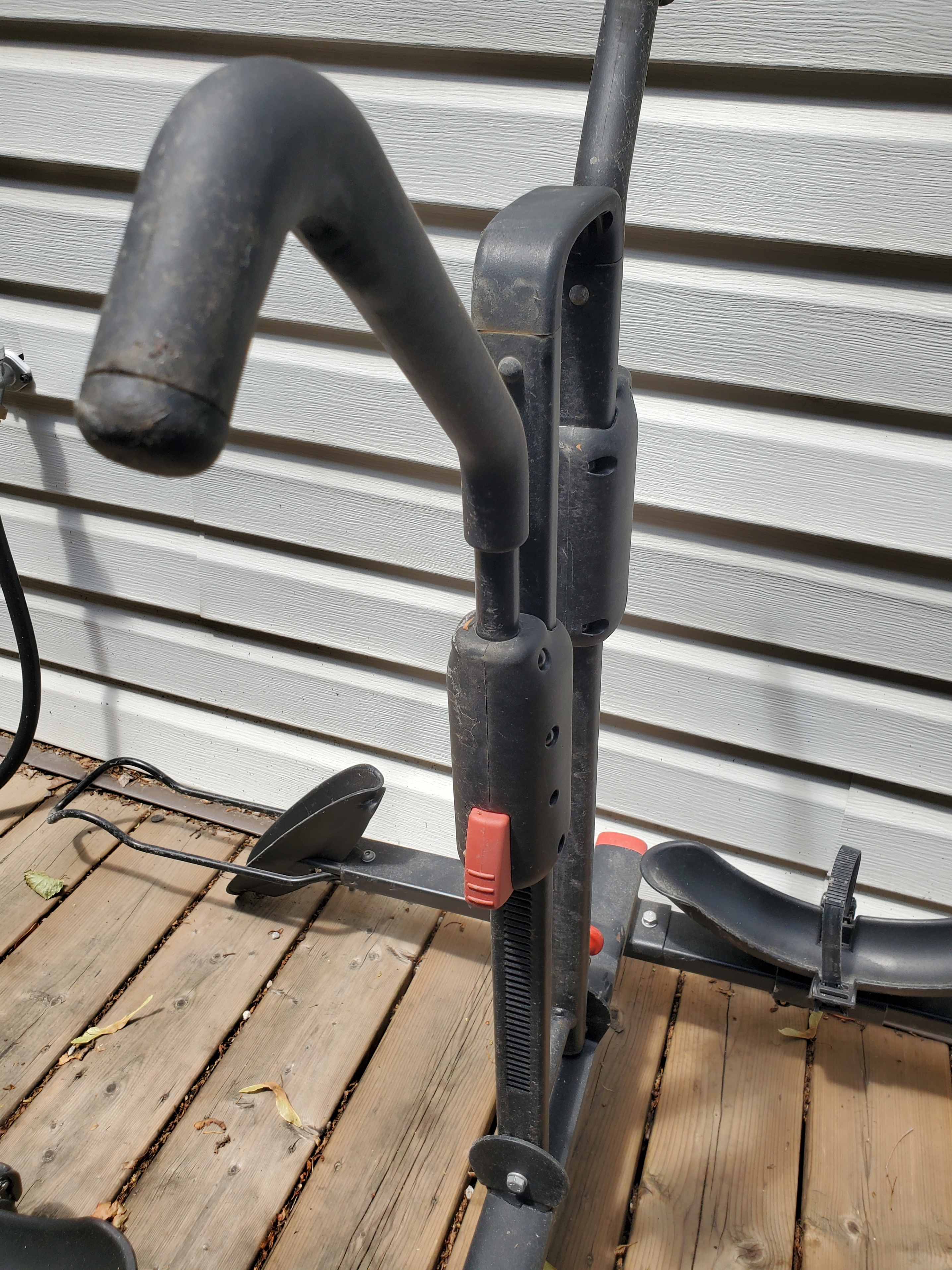 Hitch-Mounted Two-Bike Rack - photo 2