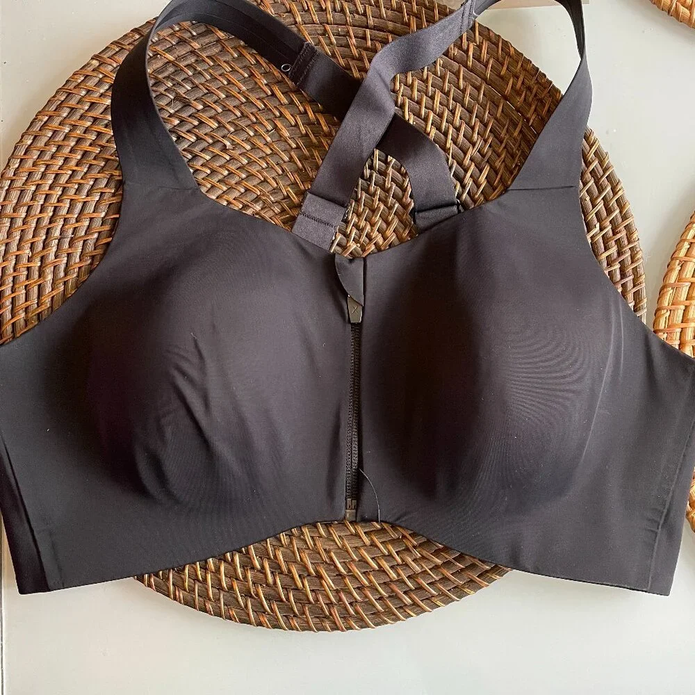 knix Black Front-Zip High Support Sports Bra