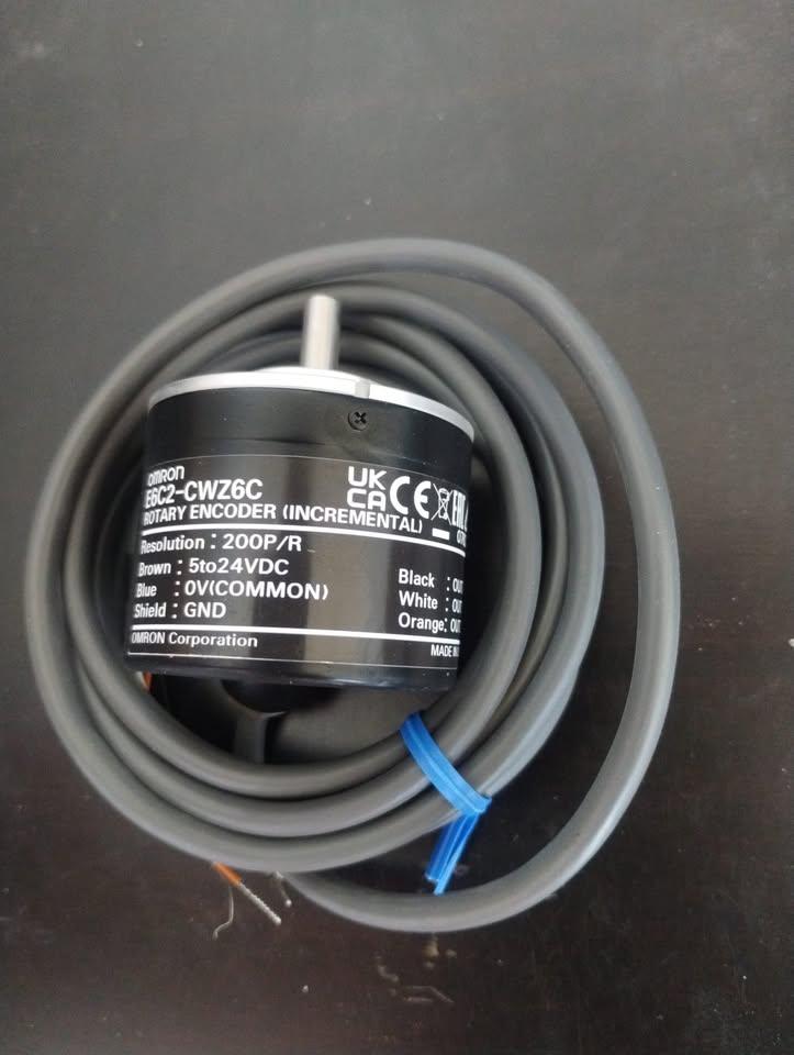 OMRON INCREMENTAL ROTARY ENCODER