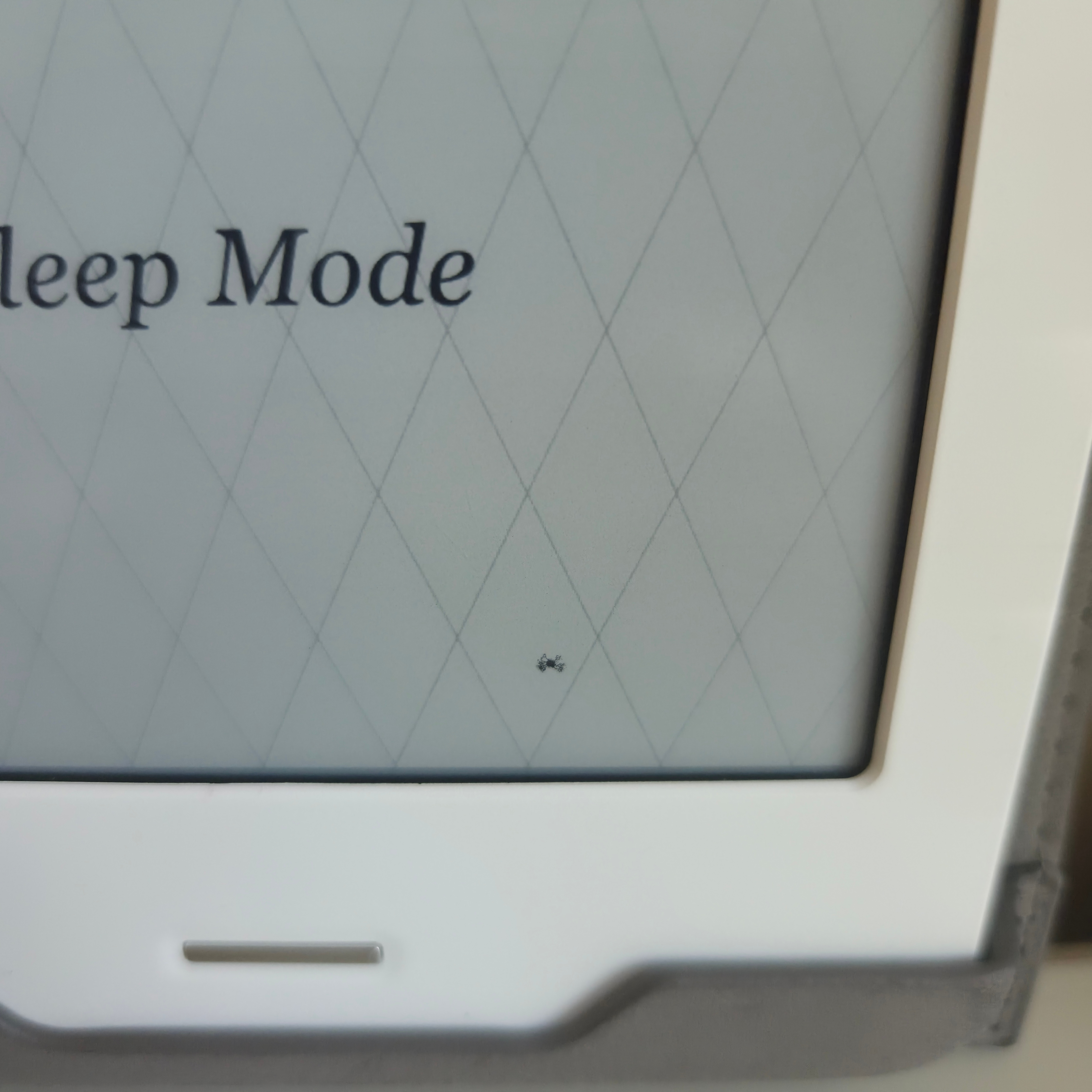 Kobo - Touch eReader With Case & Cable - Pre-Loved! 📖 - photo 3