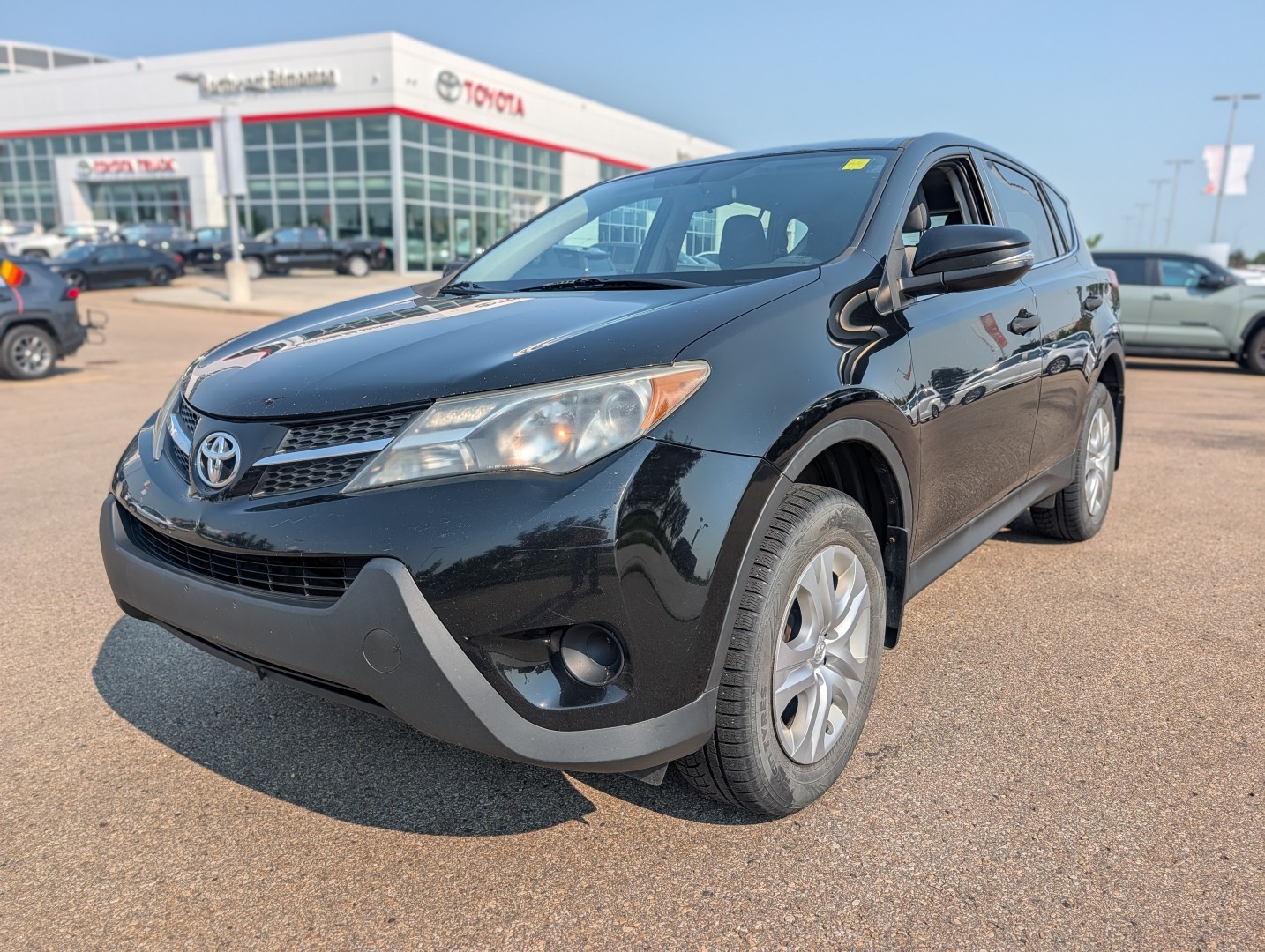 2013 Toyota RAV4 - photo 3