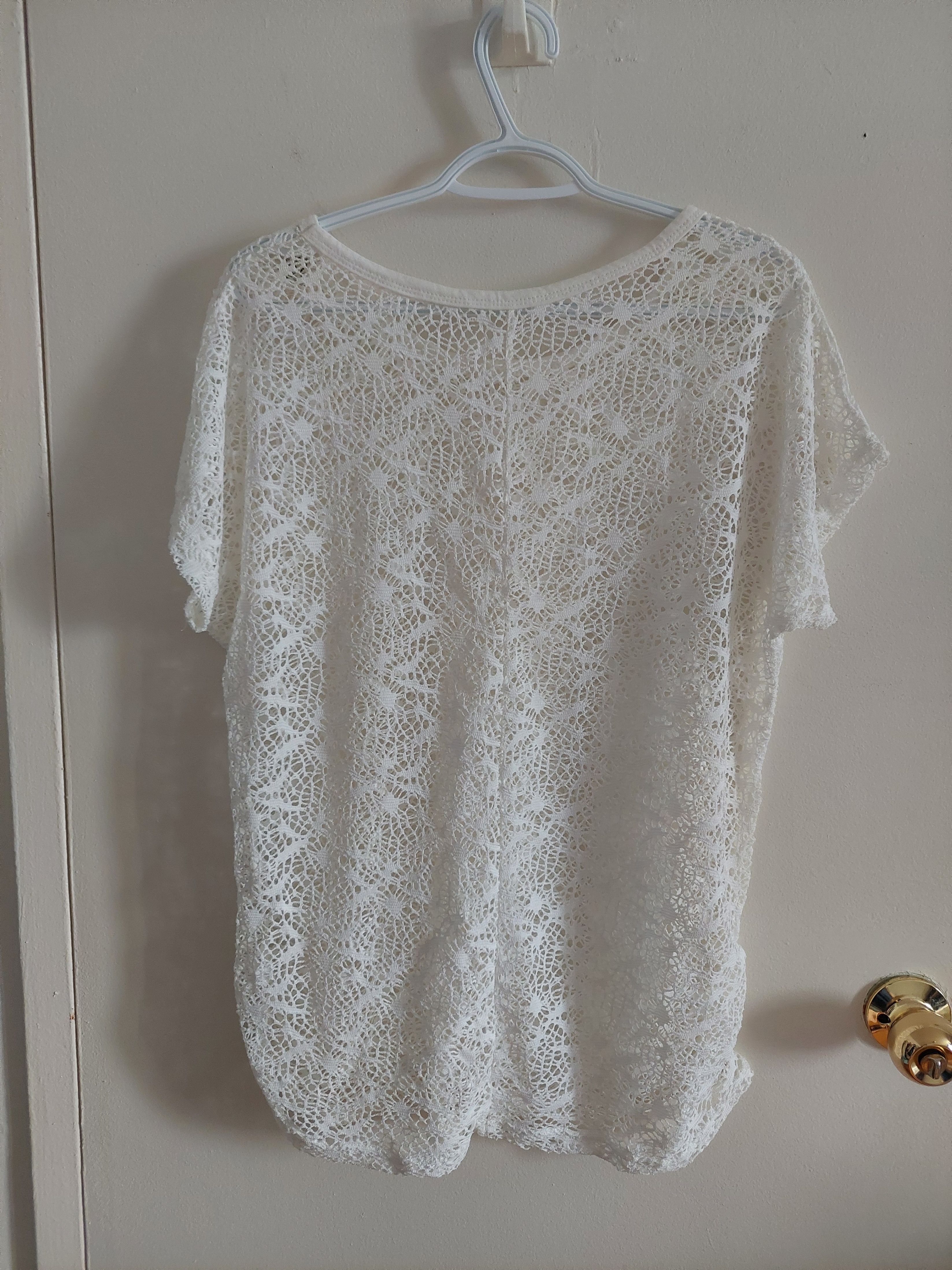BNWT Women's White Beach Cover Up Top - photo 4