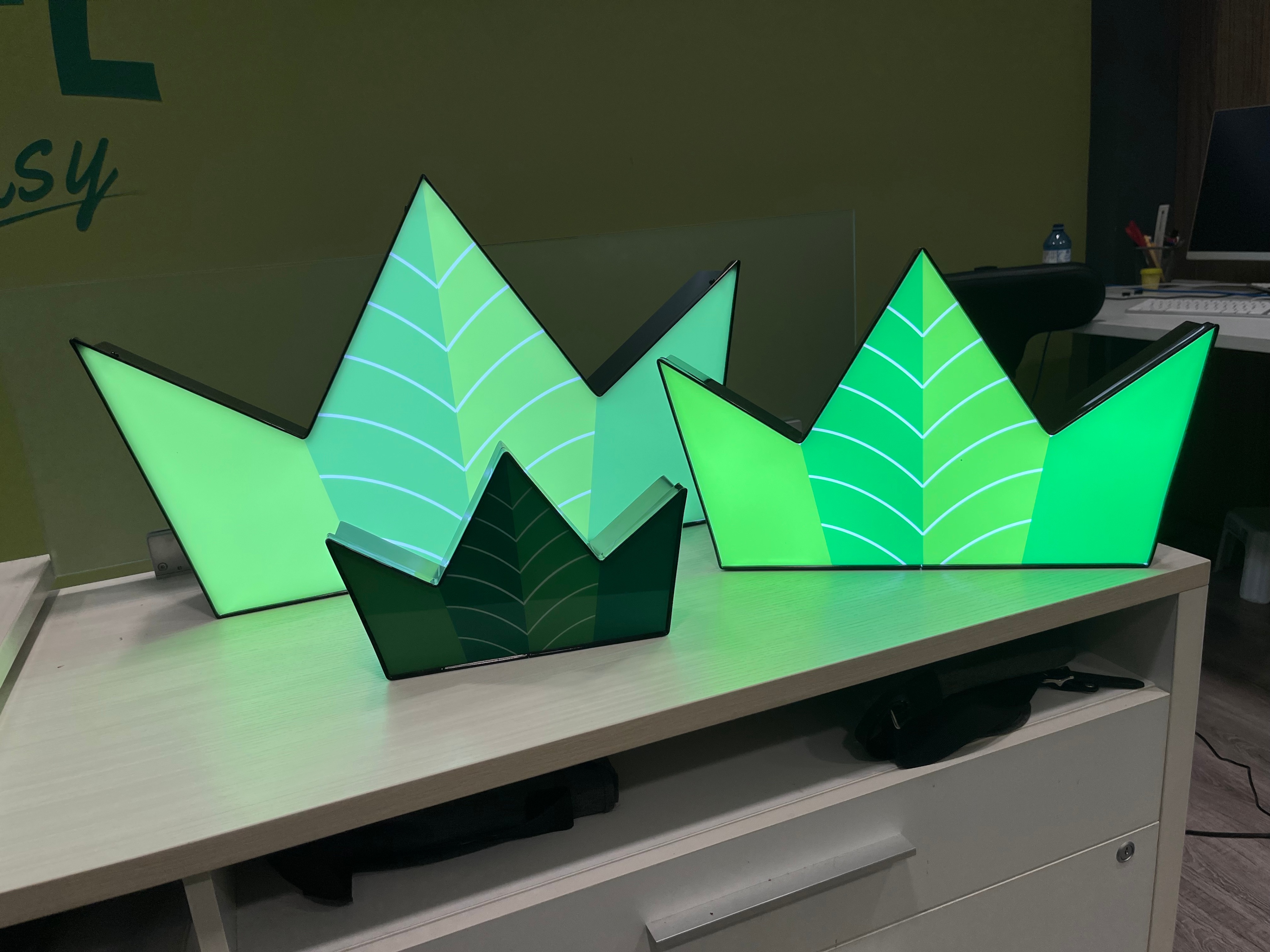 Redecan Green Crown Lightboxes Bundle - photo 2