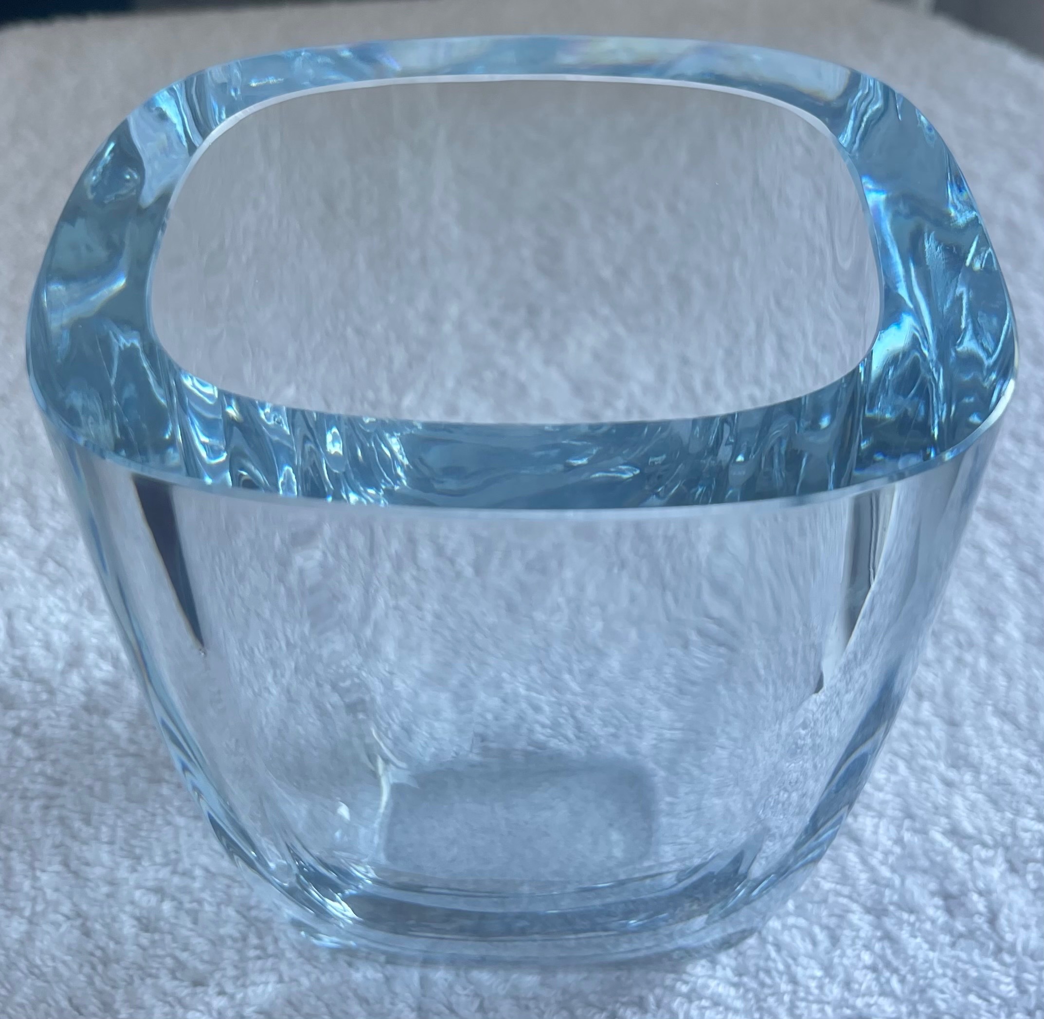 Signed Vintage Swedish Ice-Blue Crystal Vase (B316)